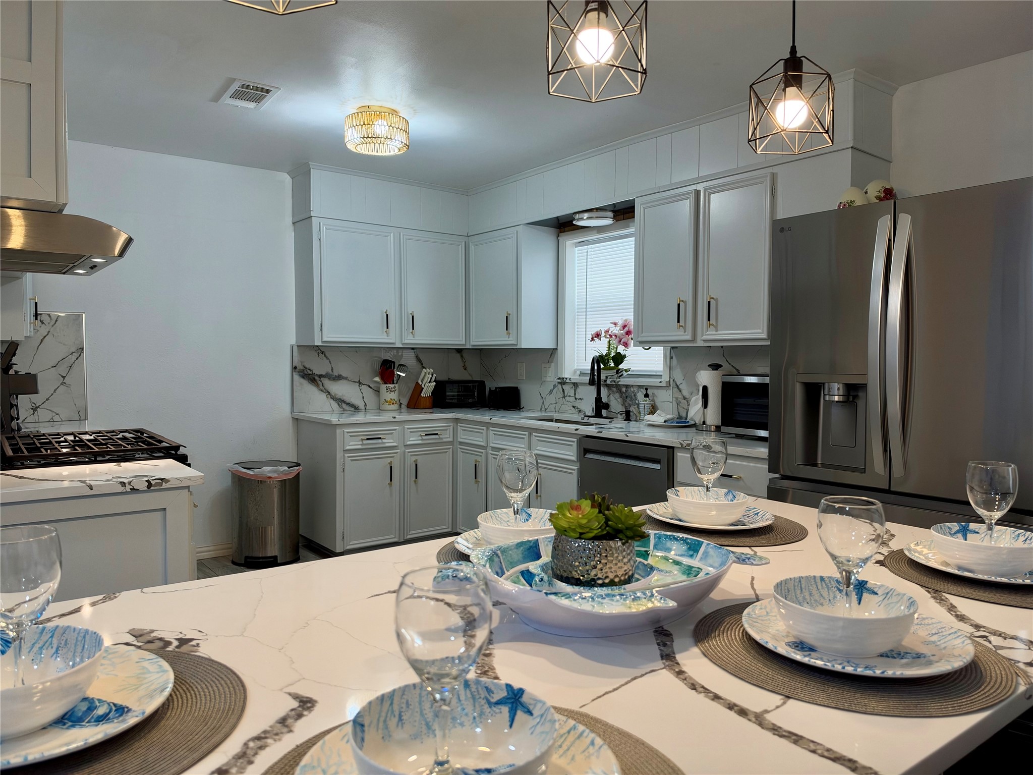 5420 Avenue O, Galveston, TX 77551