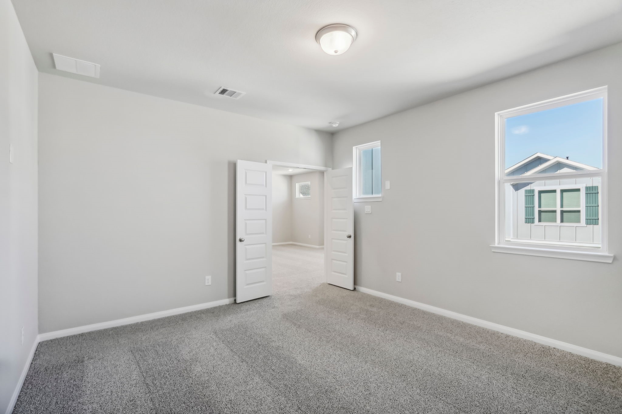 Photo is not of actual home, but is an inspirational photo of builder's model home and may depict options, furnishings, and/or decorator features that are not included.