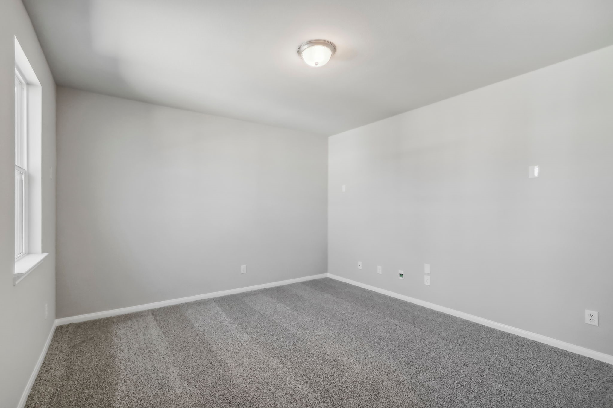 Photo is not of actual home, but is an inspirational photo of builder's model home and may depict options, furnishings, and/or decorator features that are not included.