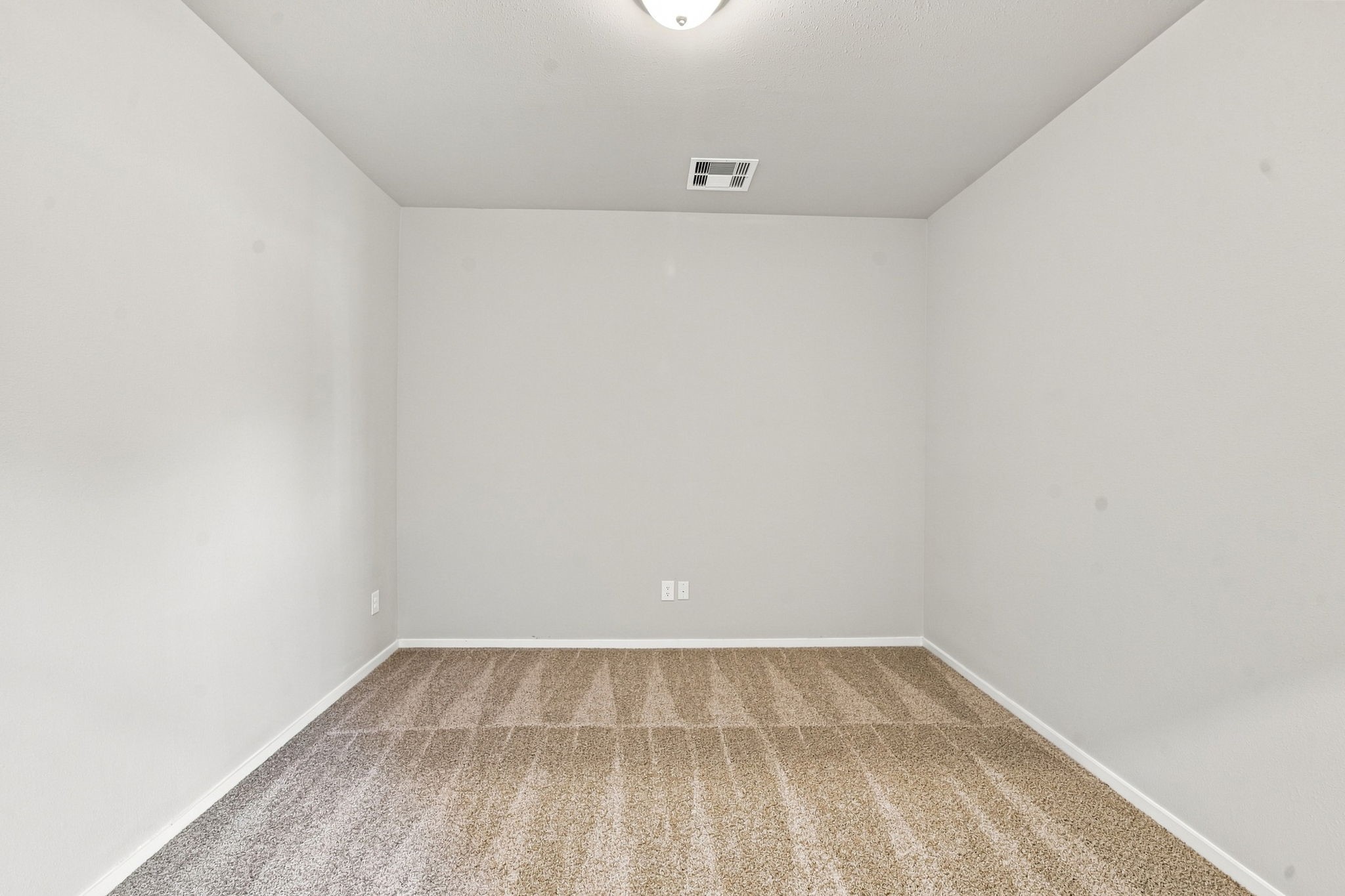 2796 English Laurel Drive, Alvin, TX 77511