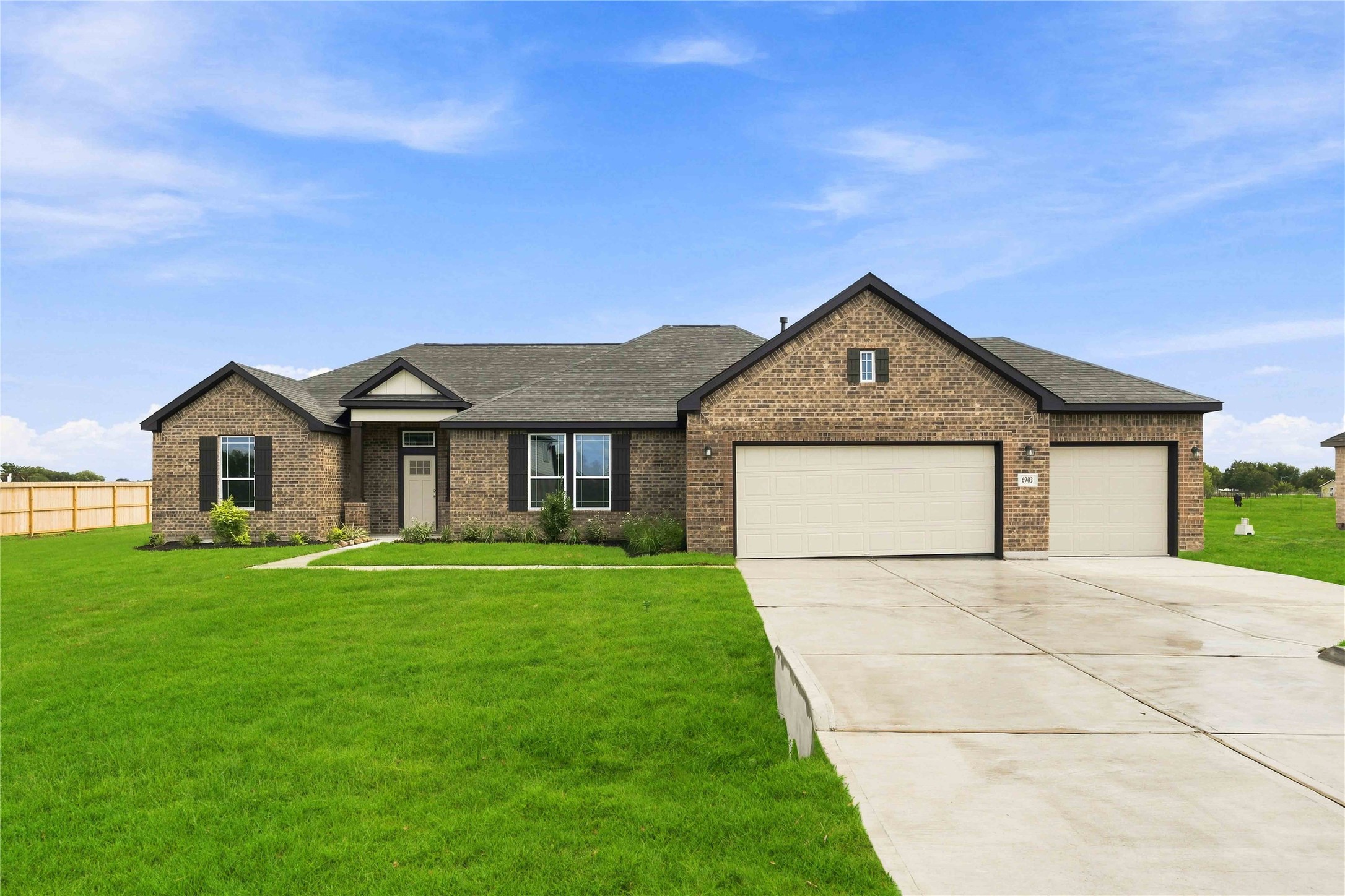6903 Pelican Lane, Beasley, TX 77417