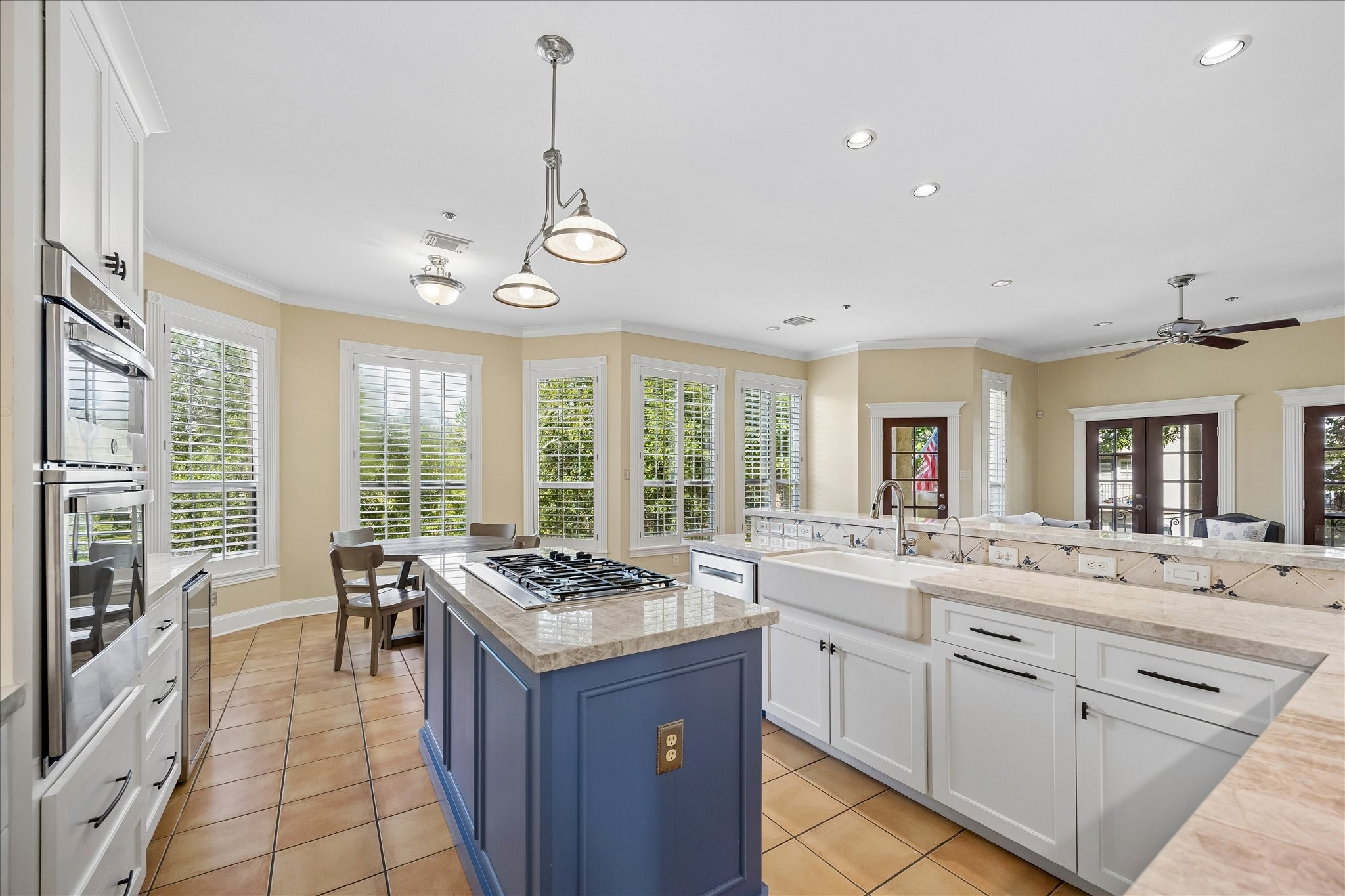 6635 Minola Street, Houston, TX 77007