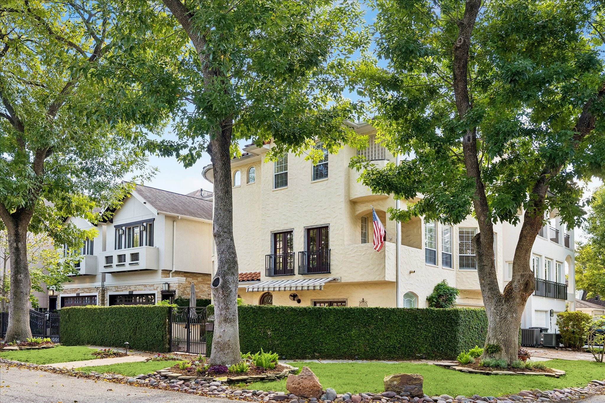 6635 Minola Street, Houston, TX 77007