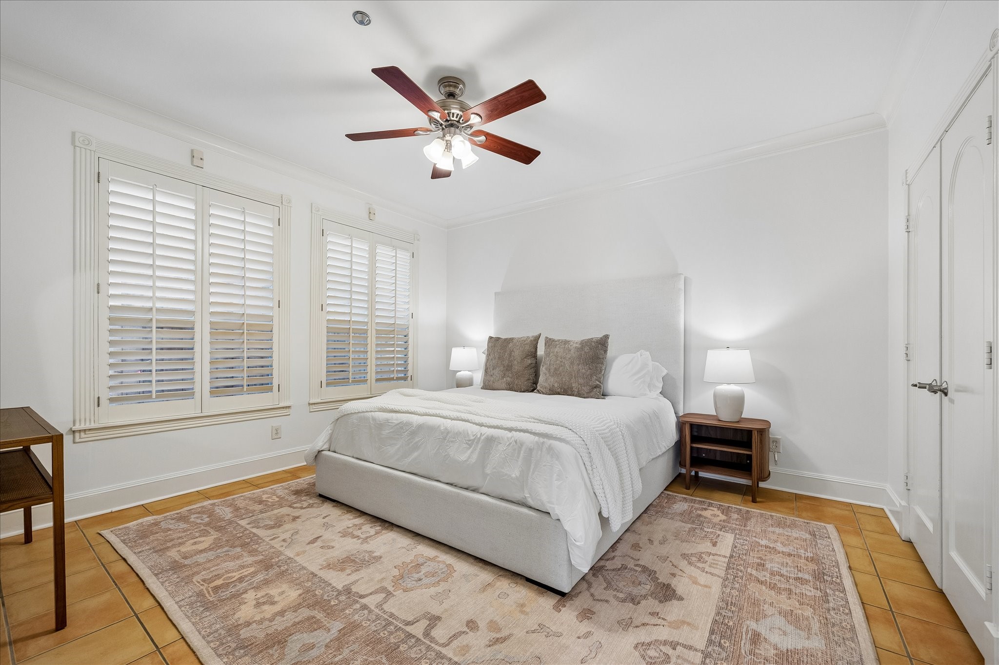 6635 Minola Street, Houston, TX 77007