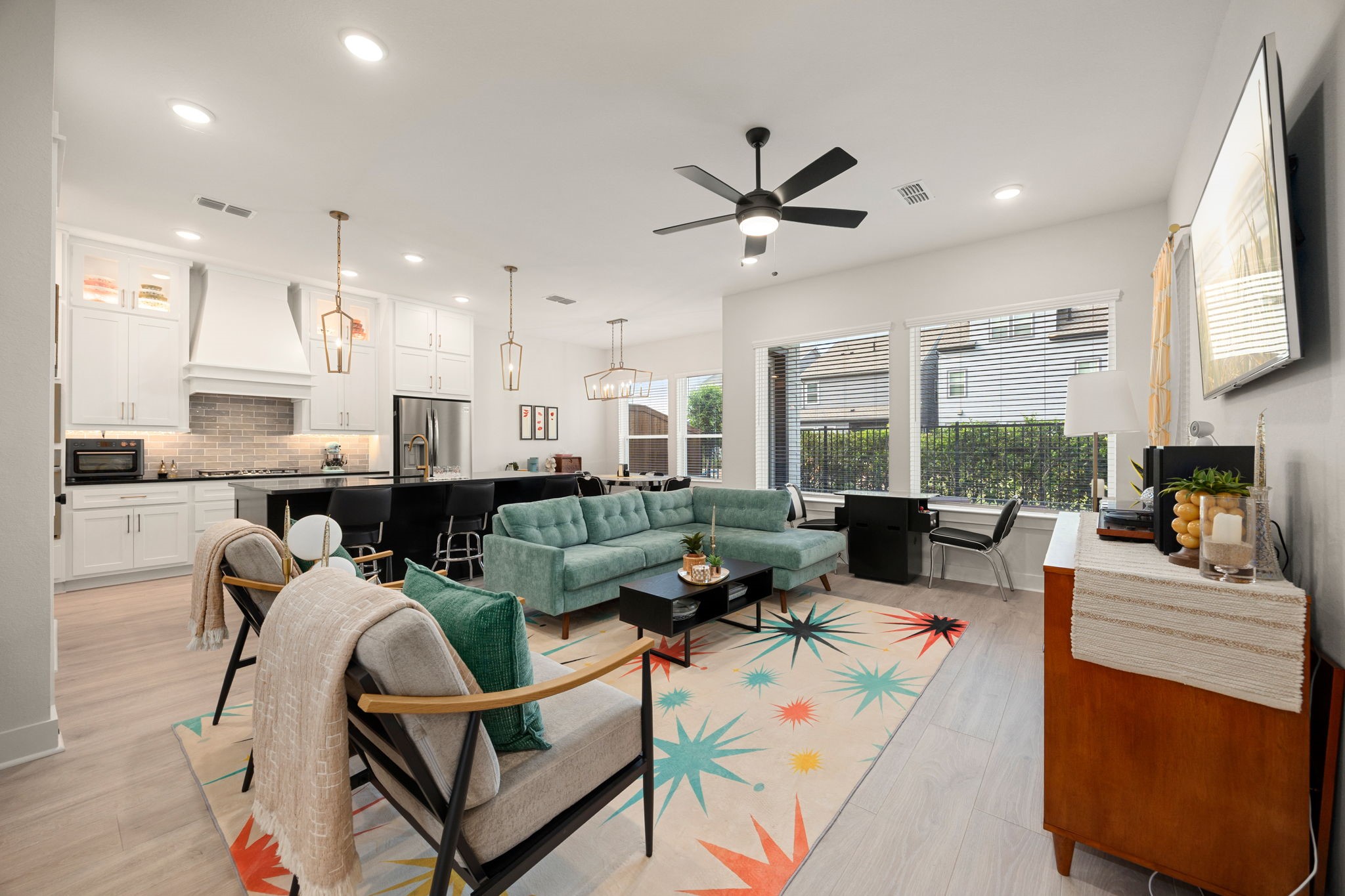 16032 Hayes Park Drive, Houston, TX 77079 16032 Hayes Park Drive, Houston, TX 77079