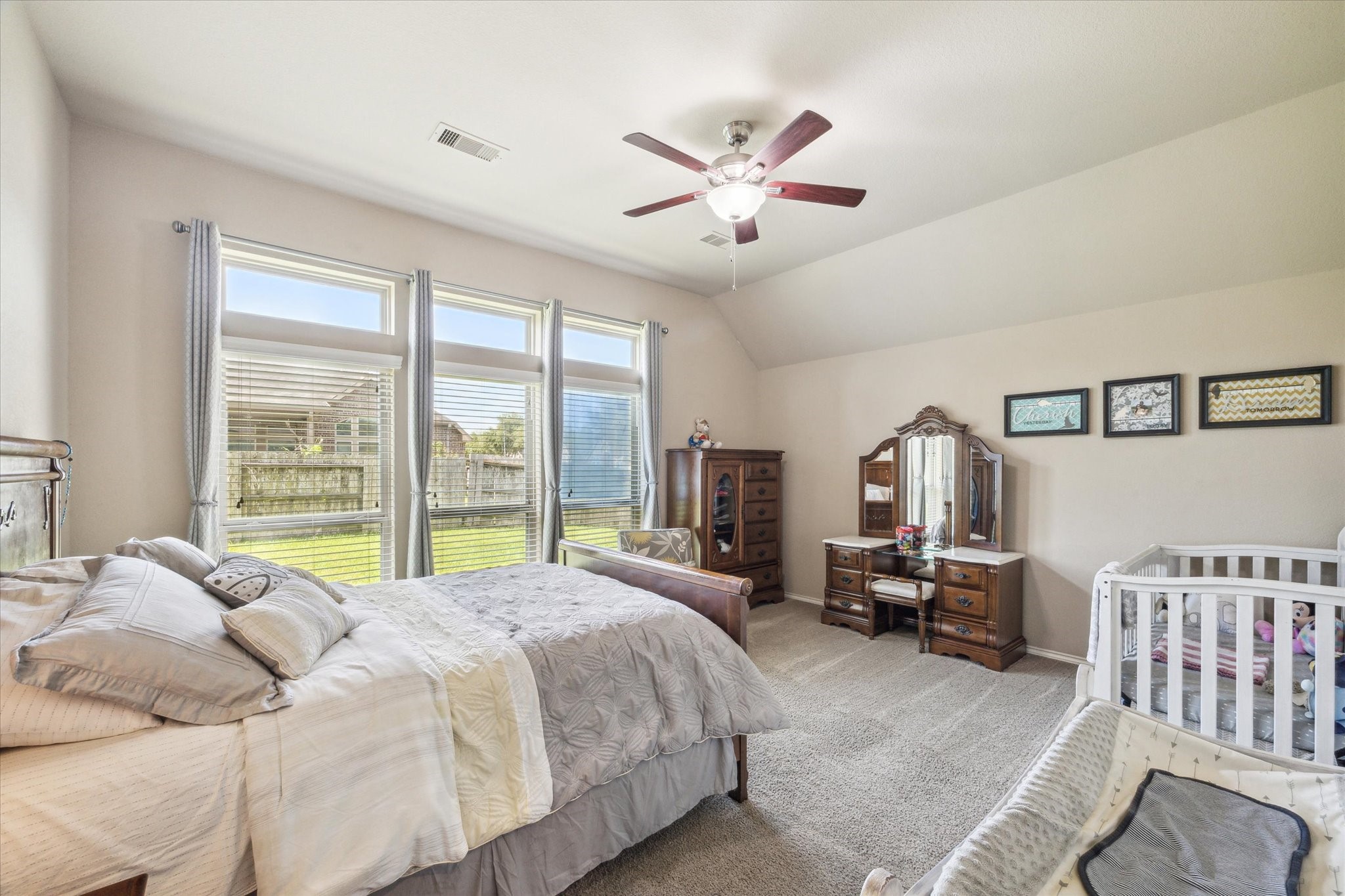 14116 Timber Bluff Drive, Pearland, TX 77584