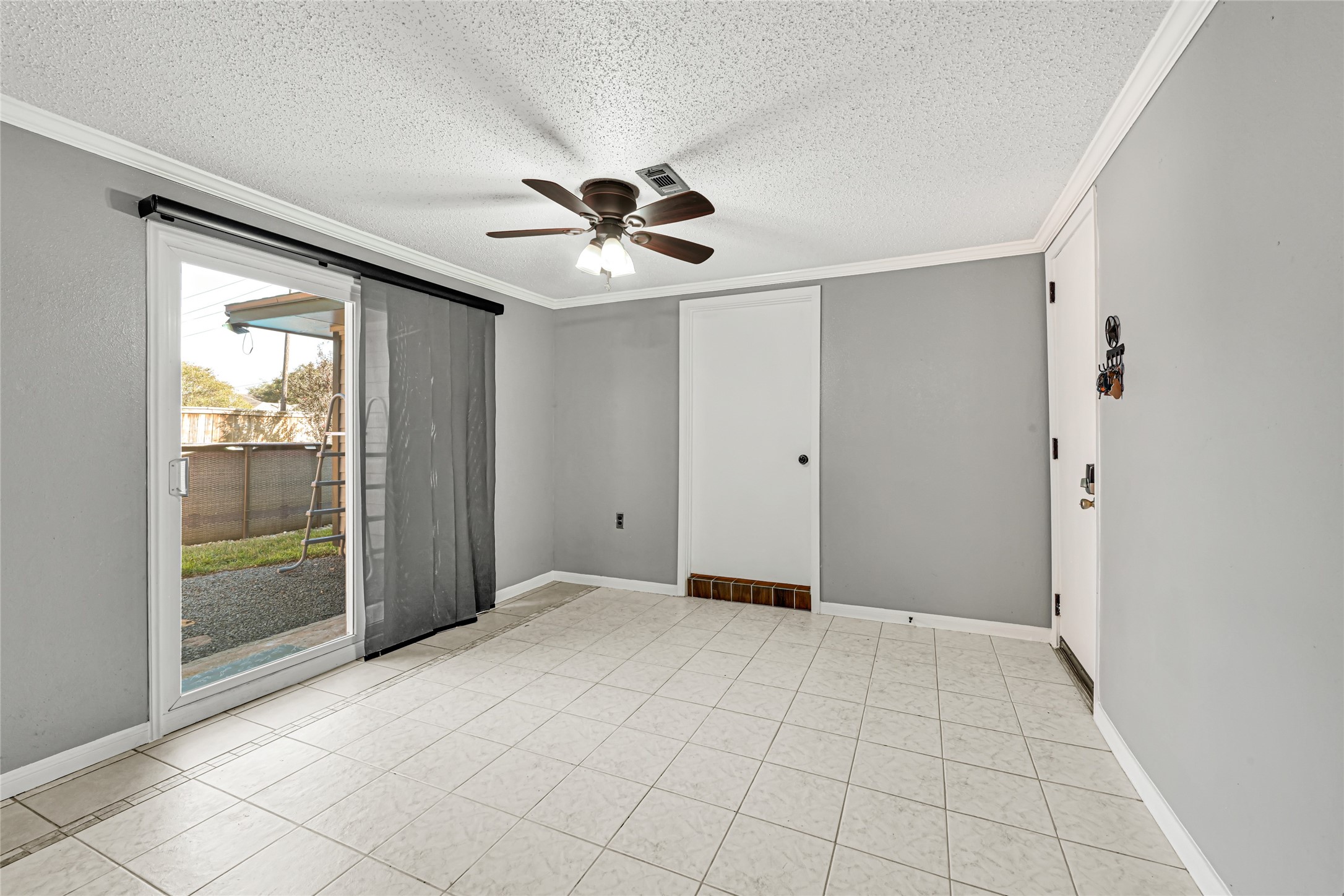 12615 Foxburo Drive, Houston, TX 77065
