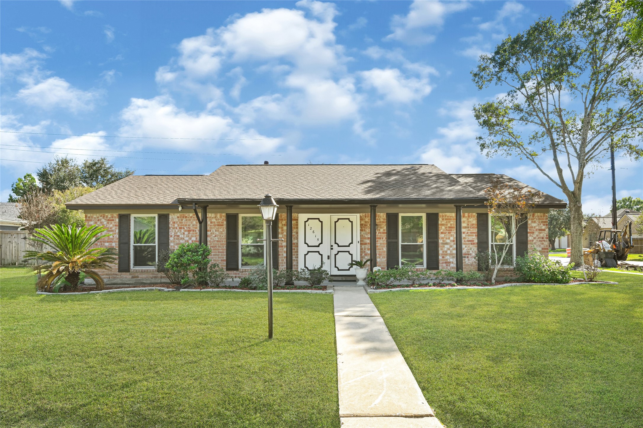 12615 Foxburo Drive, Houston, TX 77065