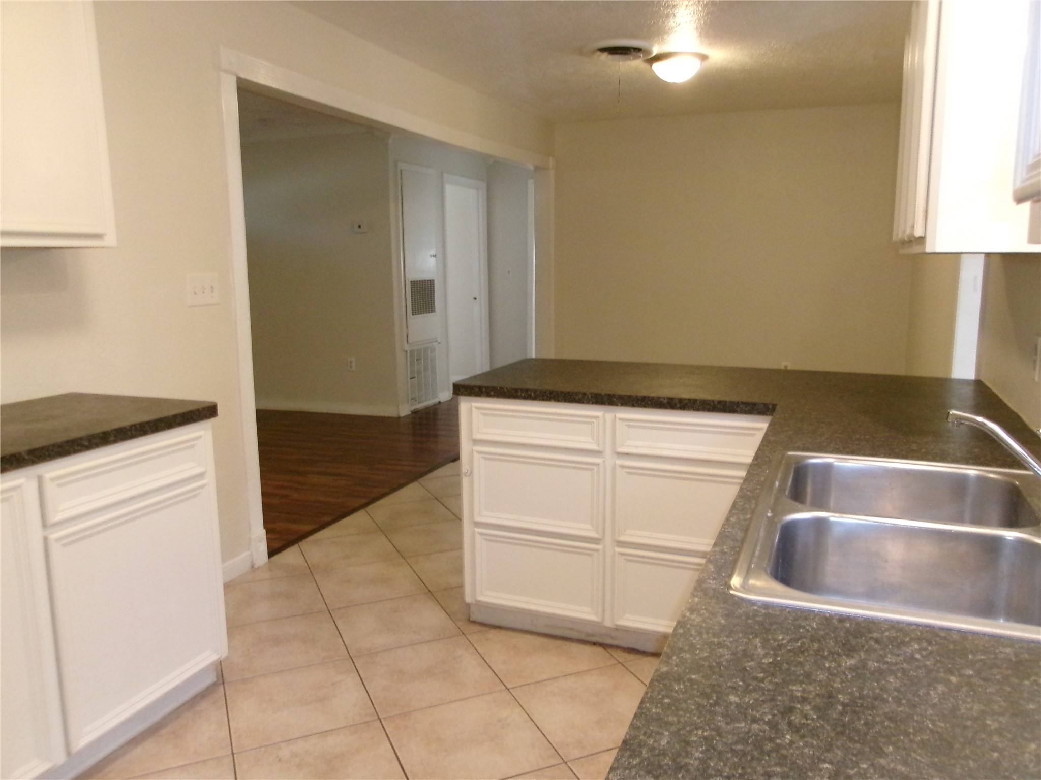 7412 McArthur Street, Hitchcock, TX 77563