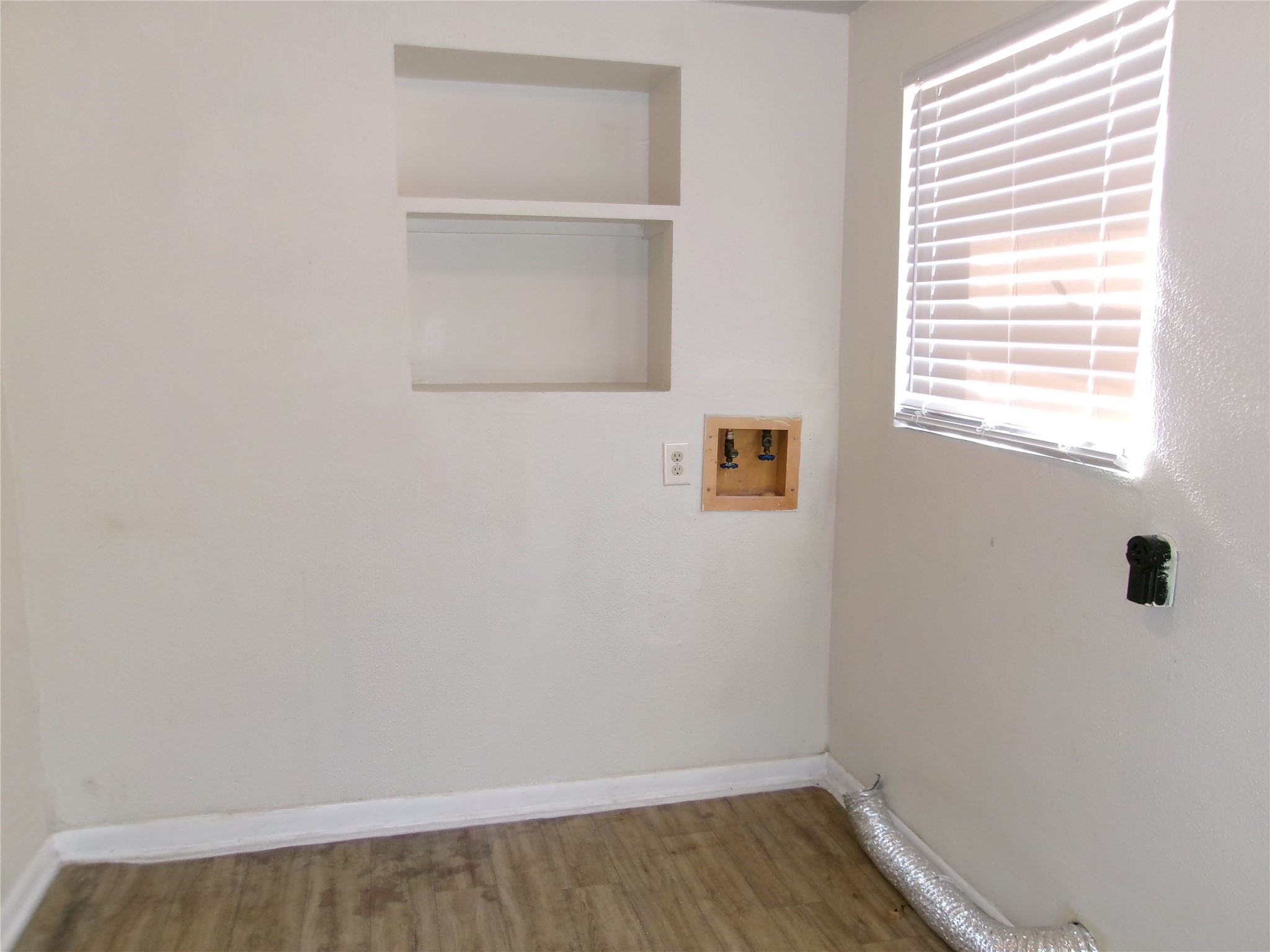7412 McArthur Street, Hitchcock, TX 77563