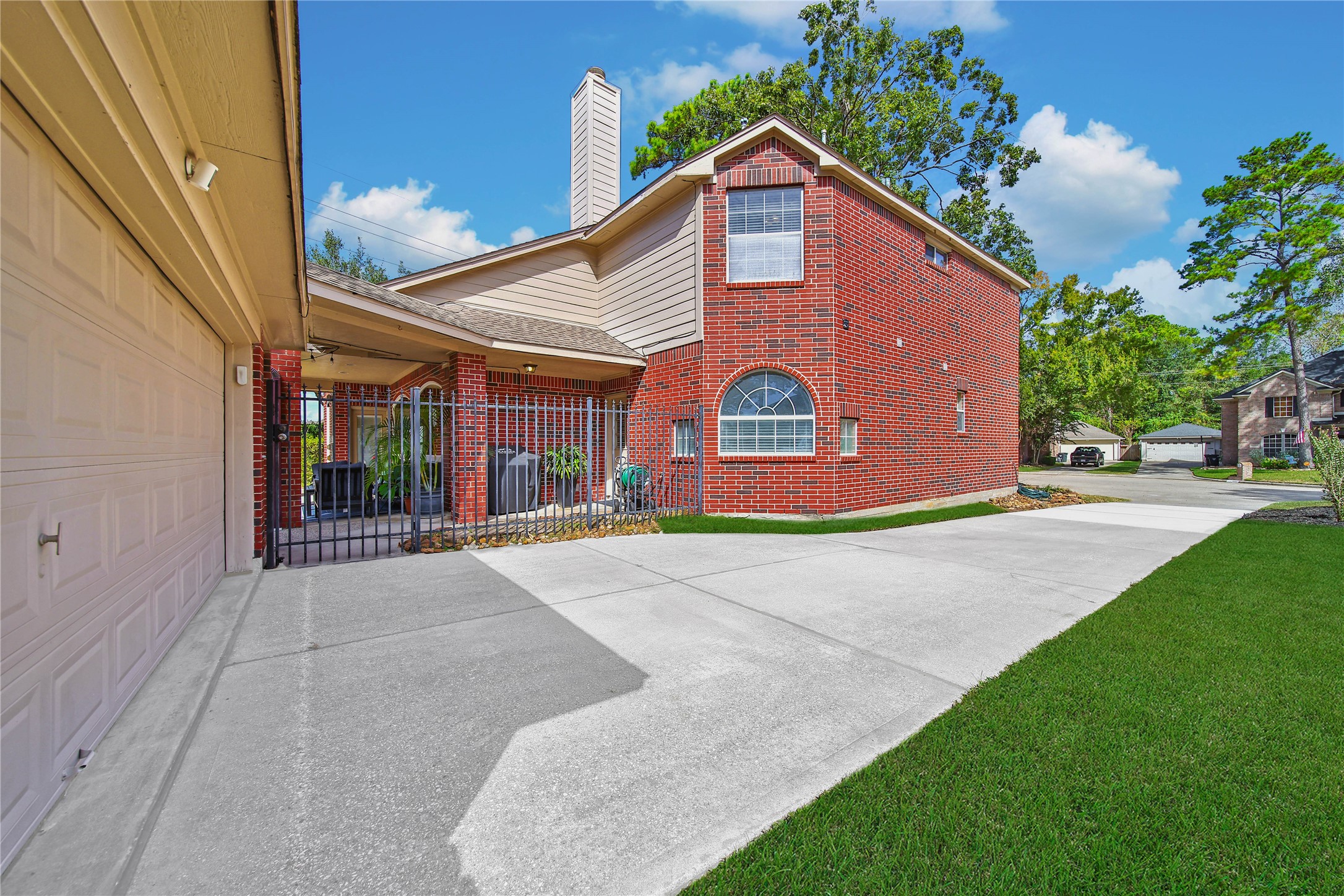 5206 Evergreen Valley Drive, Kingwood, TX 77345