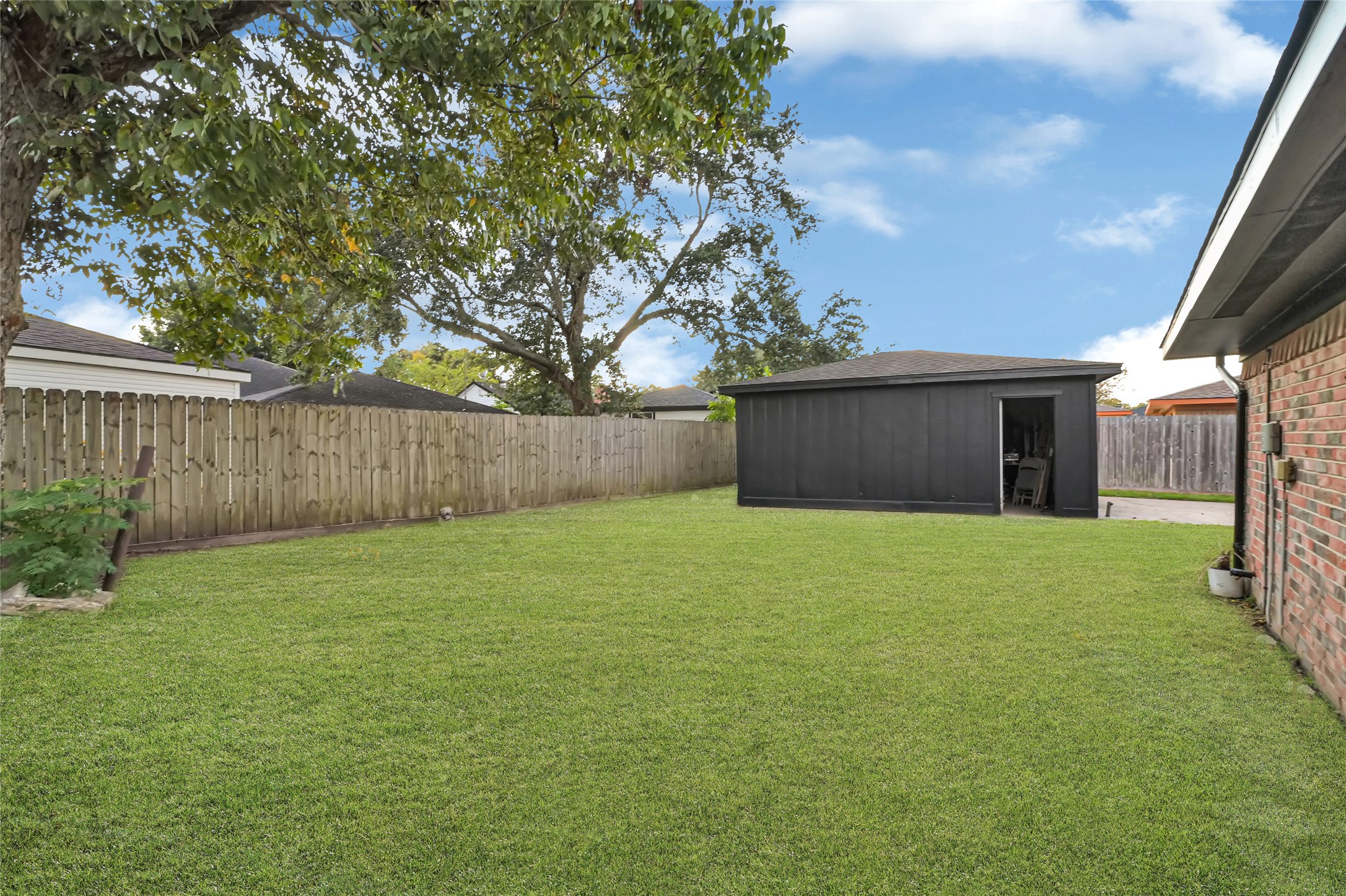 11226 Sageburrow Drive, Houston, TX 77089