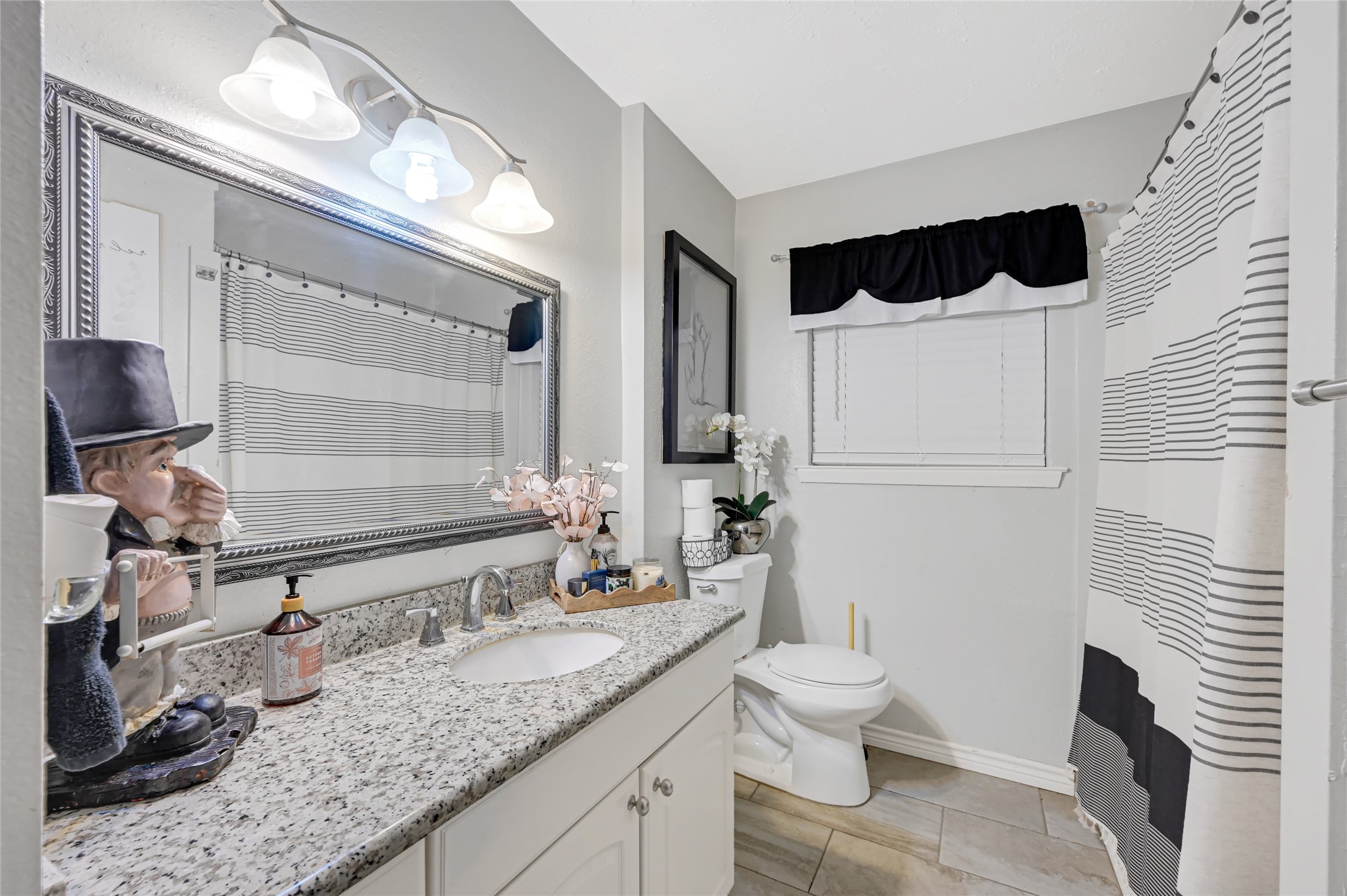 11226 Sageburrow Drive, Houston, TX 77089