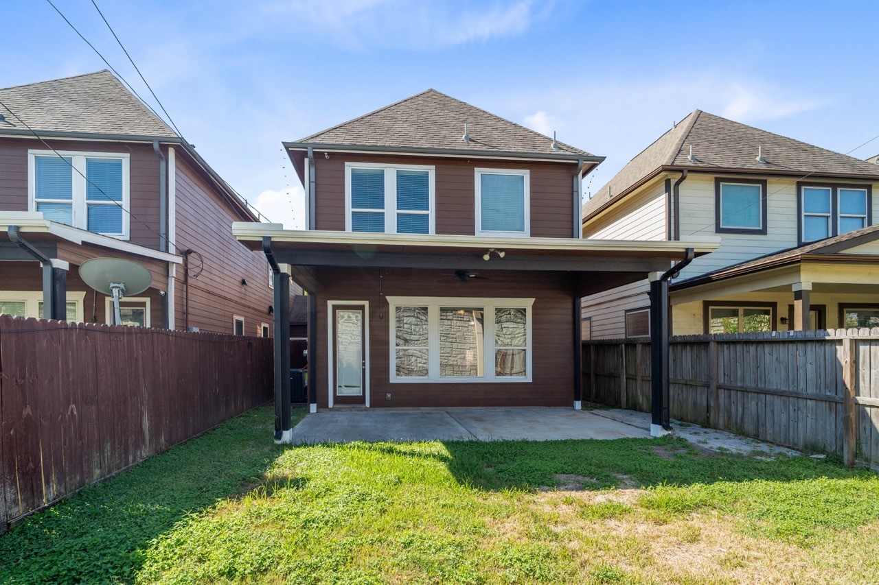 Nicely sized backyard/patio