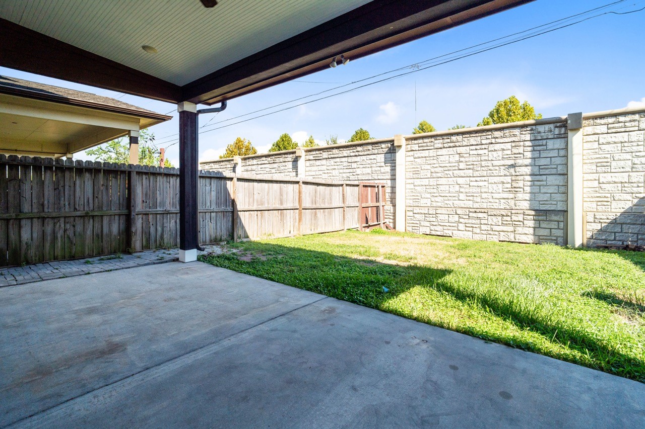 6724 Keats Street, #B, Houston, TX 77085