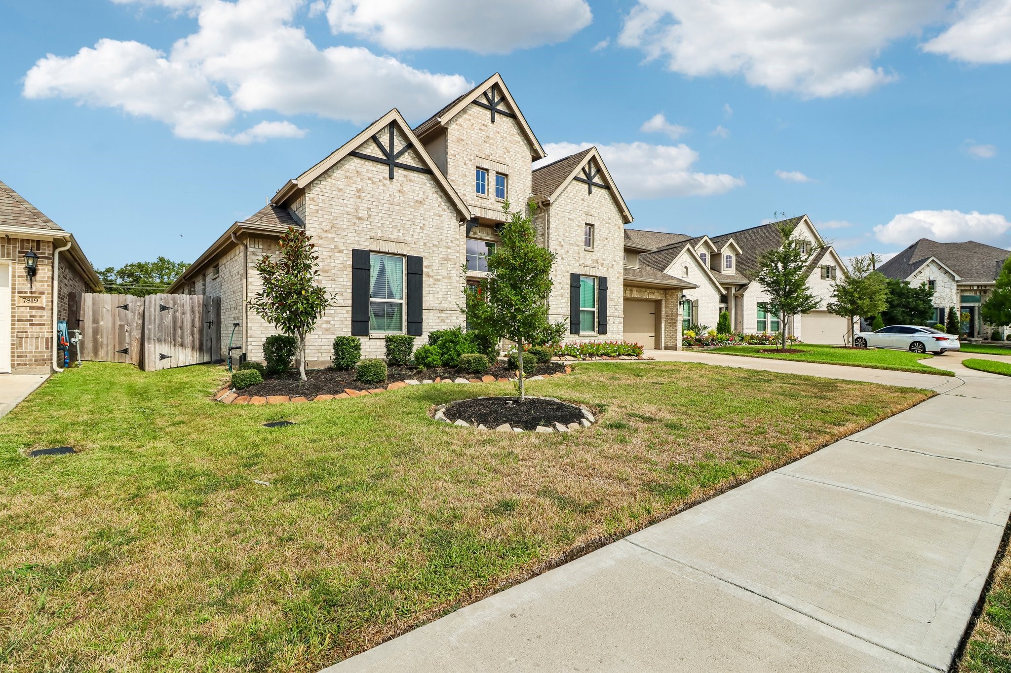 7823 Leighton Trail, Pasadena, TX 77505