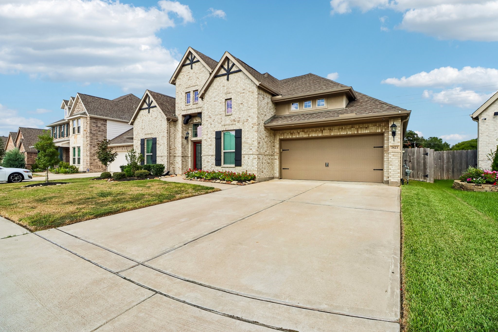 7823 Leighton Trail, Pasadena, TX 77505