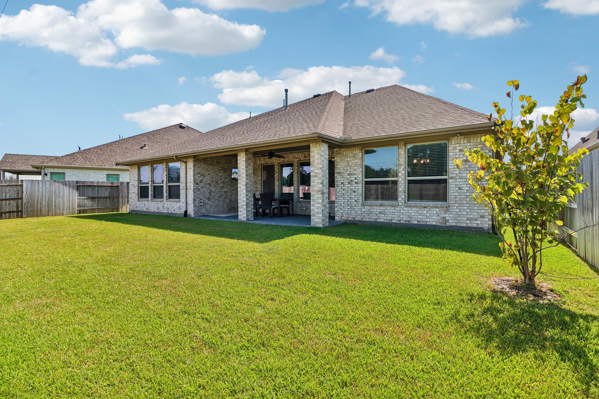 7823 Leighton Trail, Pasadena, TX 77505
