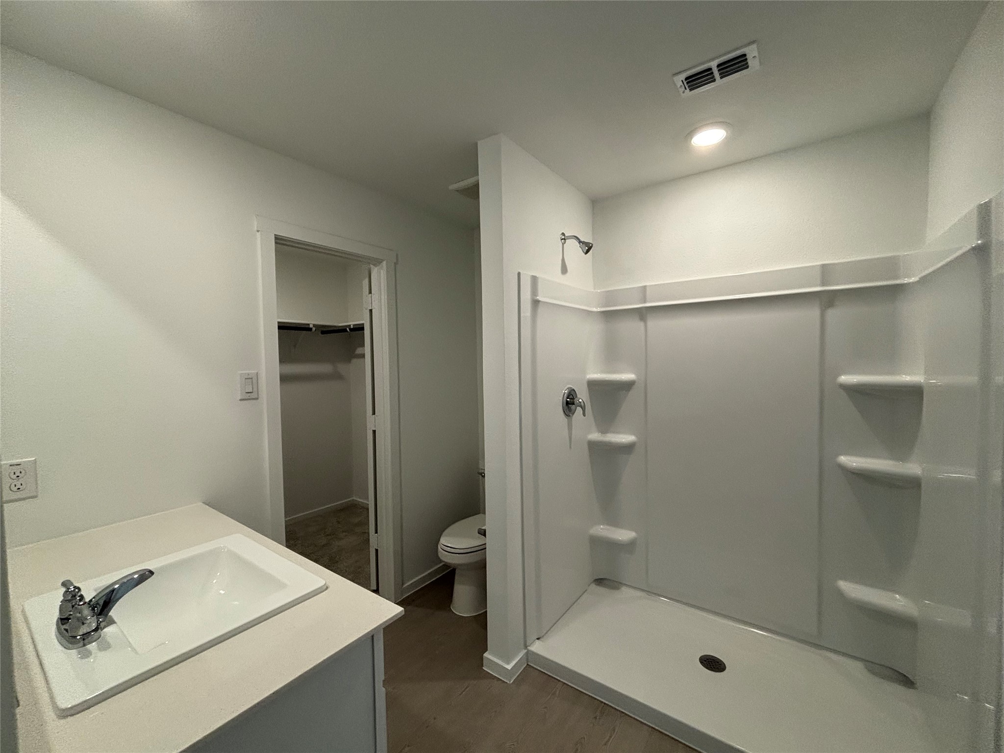9202 Pepper Falcon Drive, Baytown, TX 77521