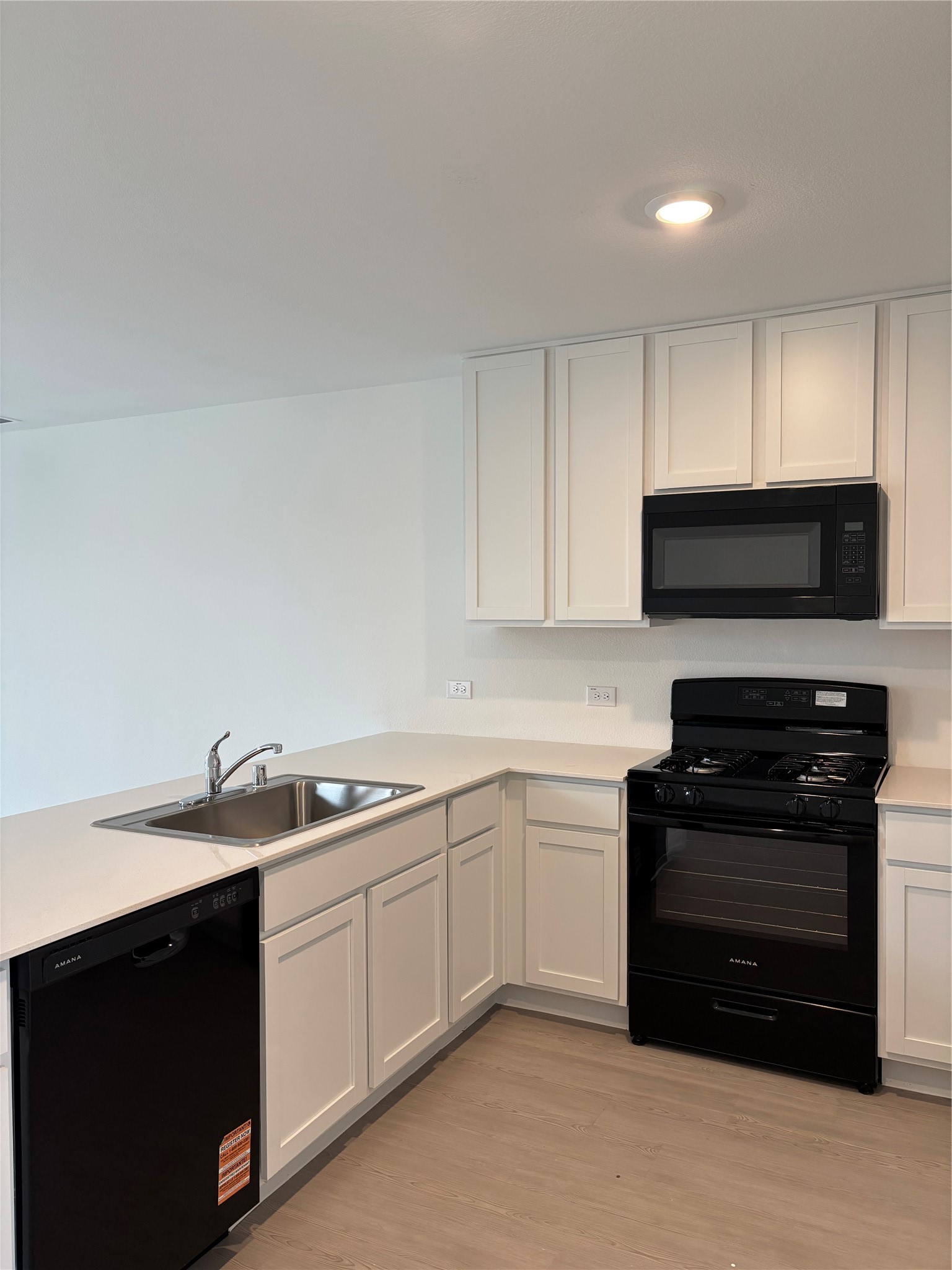 9202 Pepper Falcon Drive, Baytown, TX 77521