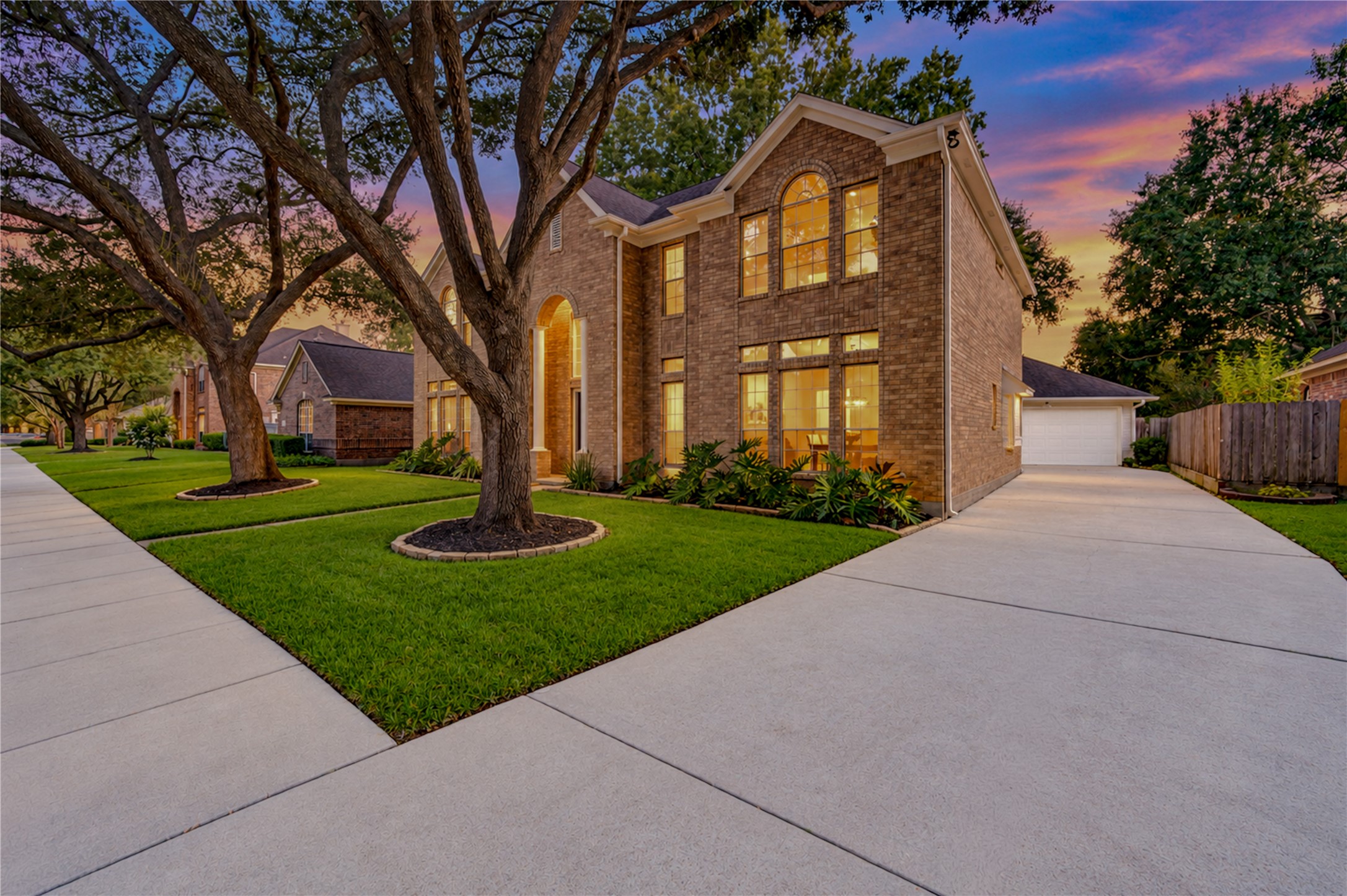 14215 Edinburgh Court, Houston, TX 77077