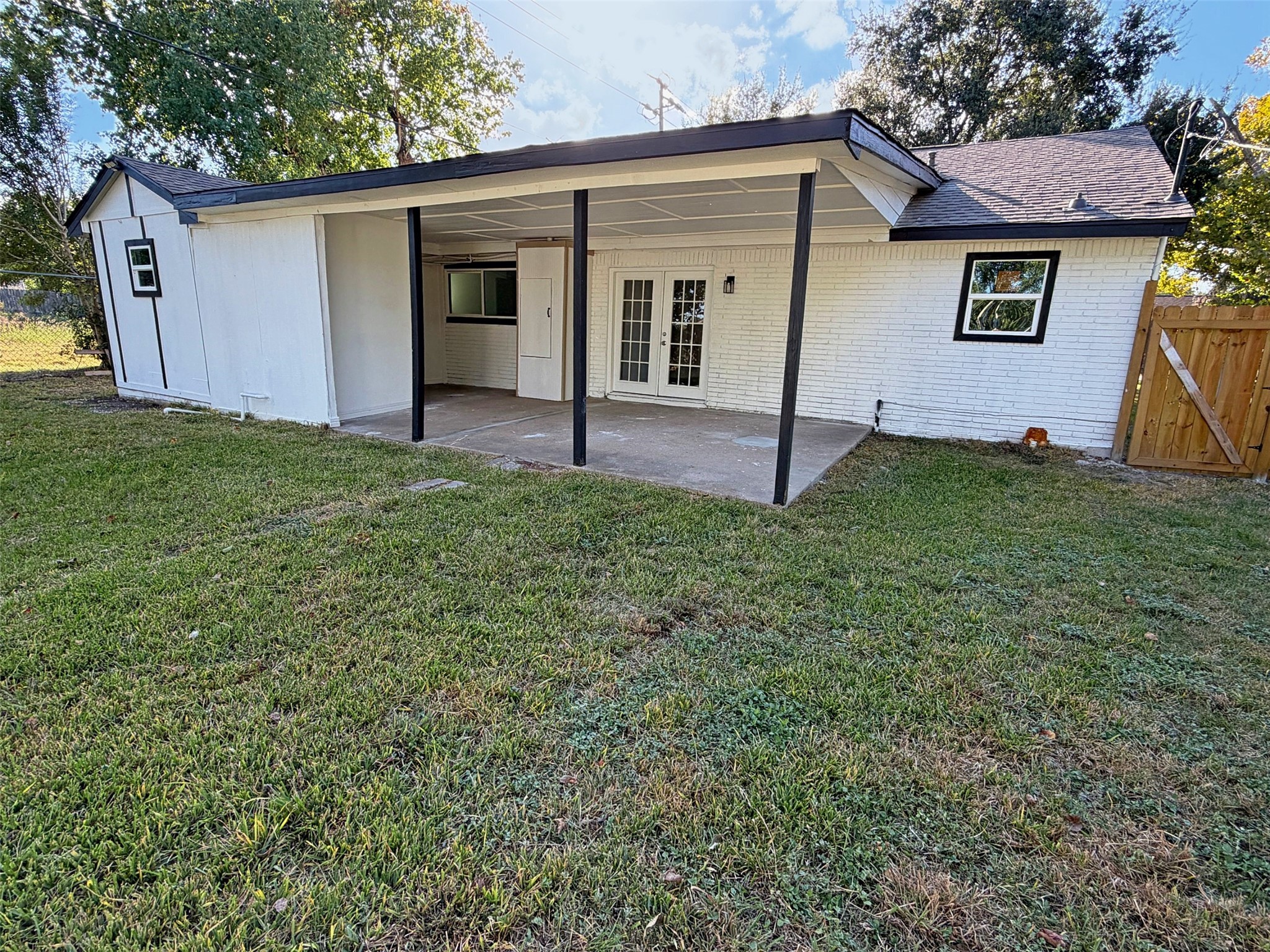 15617 Park Manor Street, Houston, TX 77053