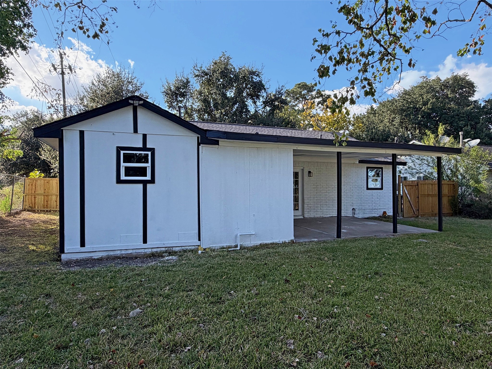 15617 Park Manor Street, Houston, TX 77053
