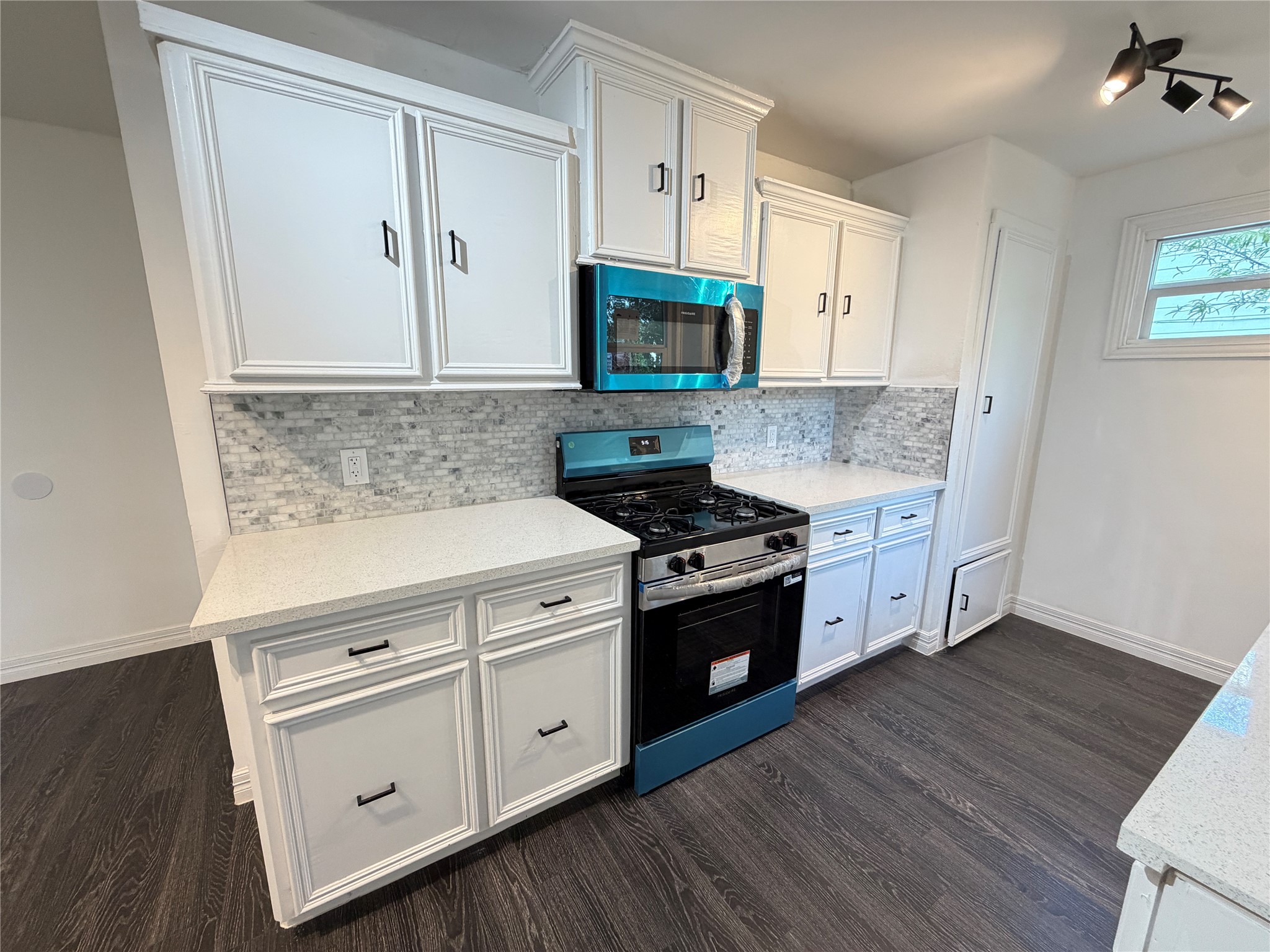 15617 Park Manor Street, Houston, TX 77053