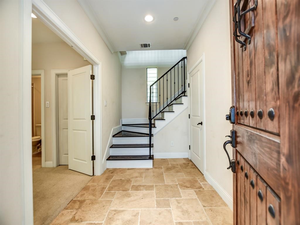 1139 W 15th 1/2 Street, Houston, TX 77008 1139 W 15th 1/2 Street, Houston, TX 77008
