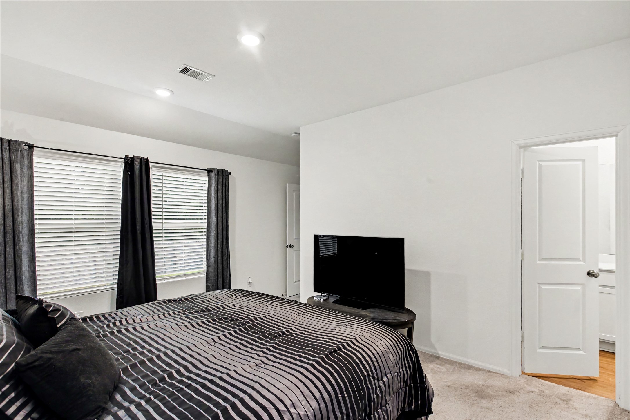 24023 Priano Forest Drive, New Caney, TX 77357
