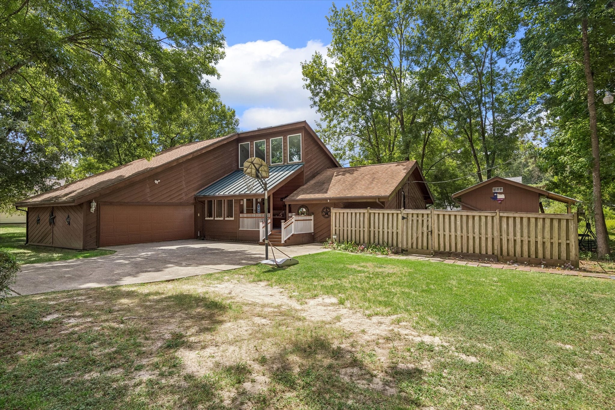 24288 Maple Circle, Porter, TX 77365
