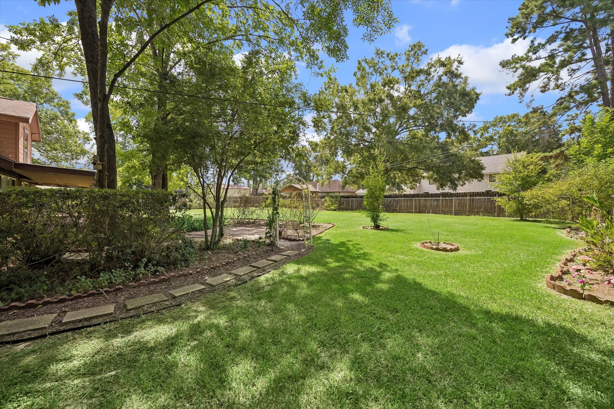 24288 Maple Circle, Porter, TX 77365