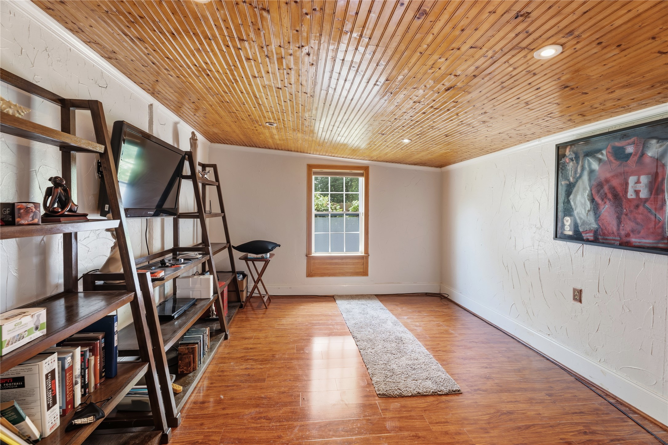 2609 Bevis Street, Houston, TX 77008