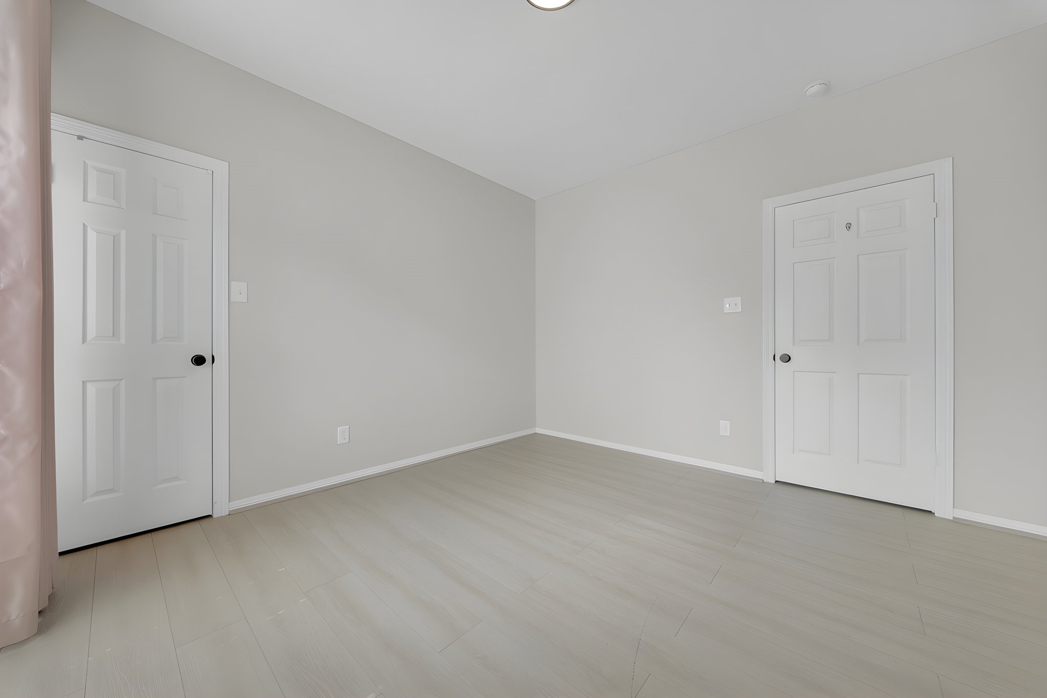 2318 Shadow Falls Lane, Pearland, TX 77584