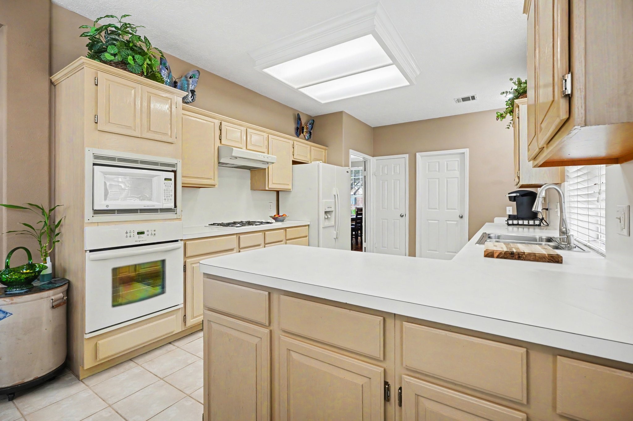 2123 Autumn Cove Drive, League City, TX 77573