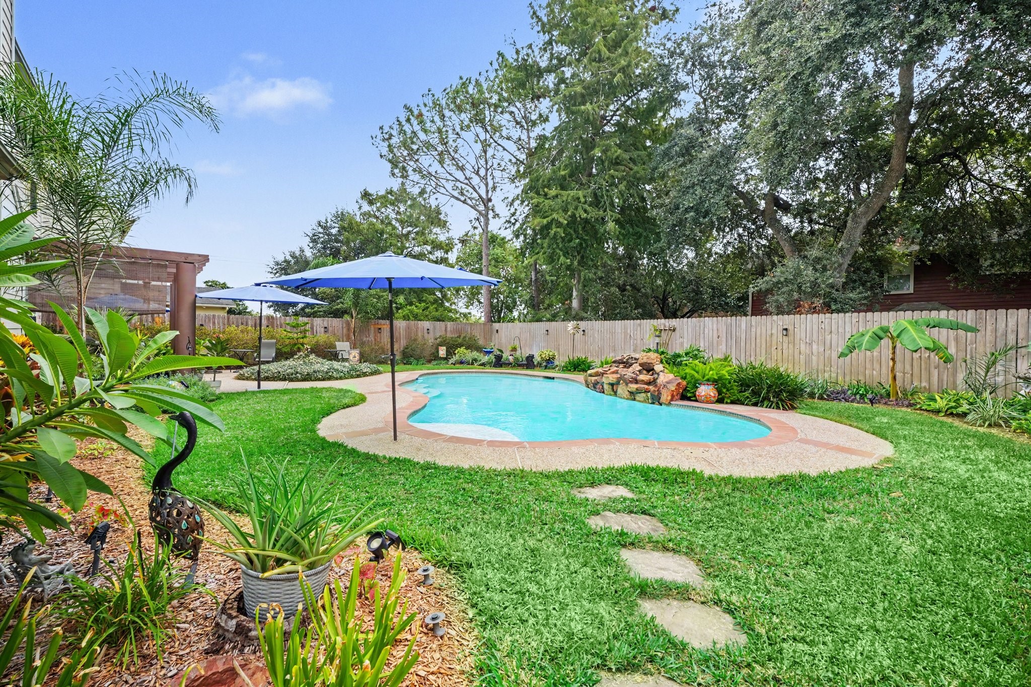 2123 Autumn Cove Drive, League City, TX 77573