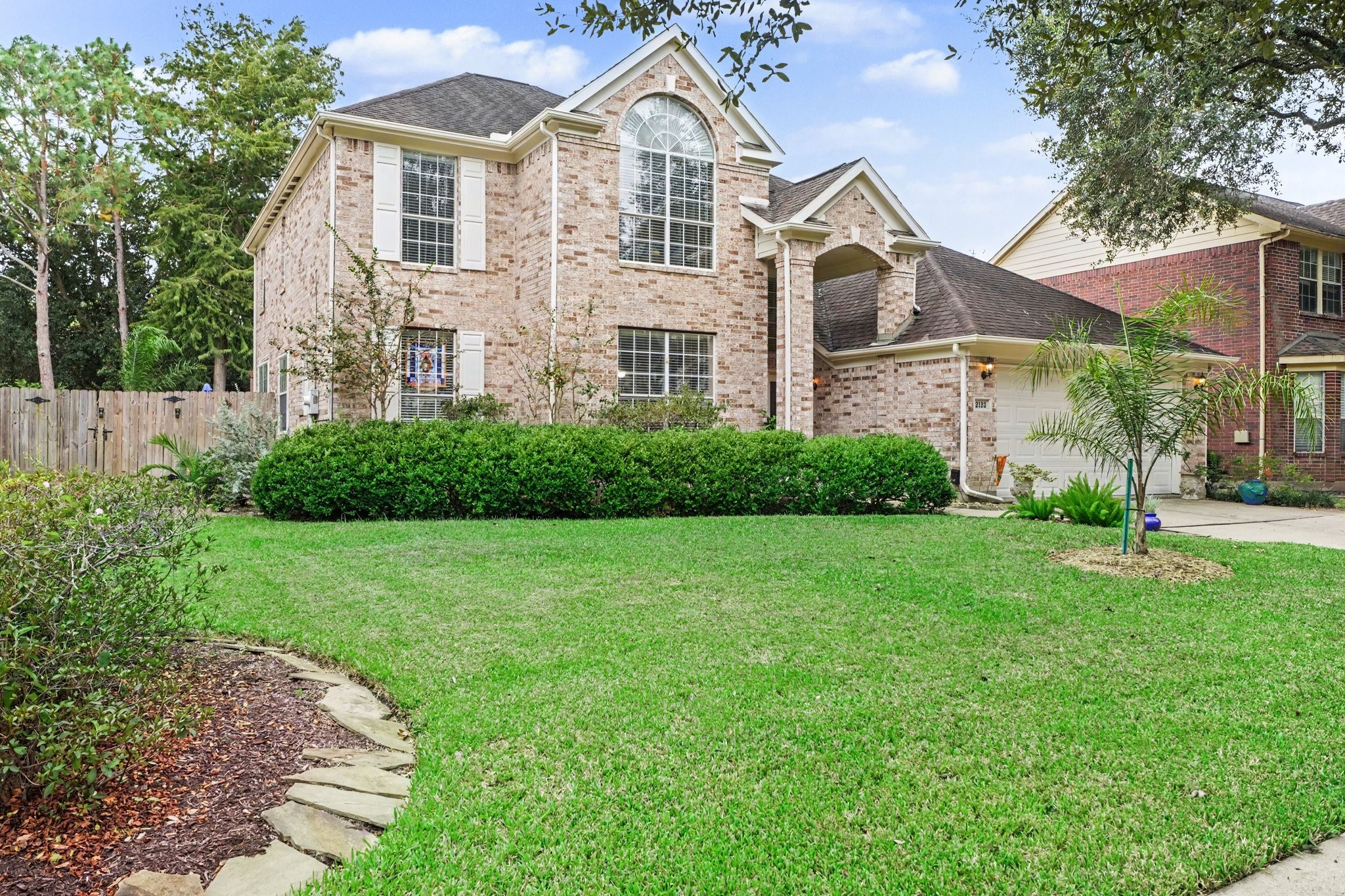 2123 Autumn Cove Drive, League City, TX 77573