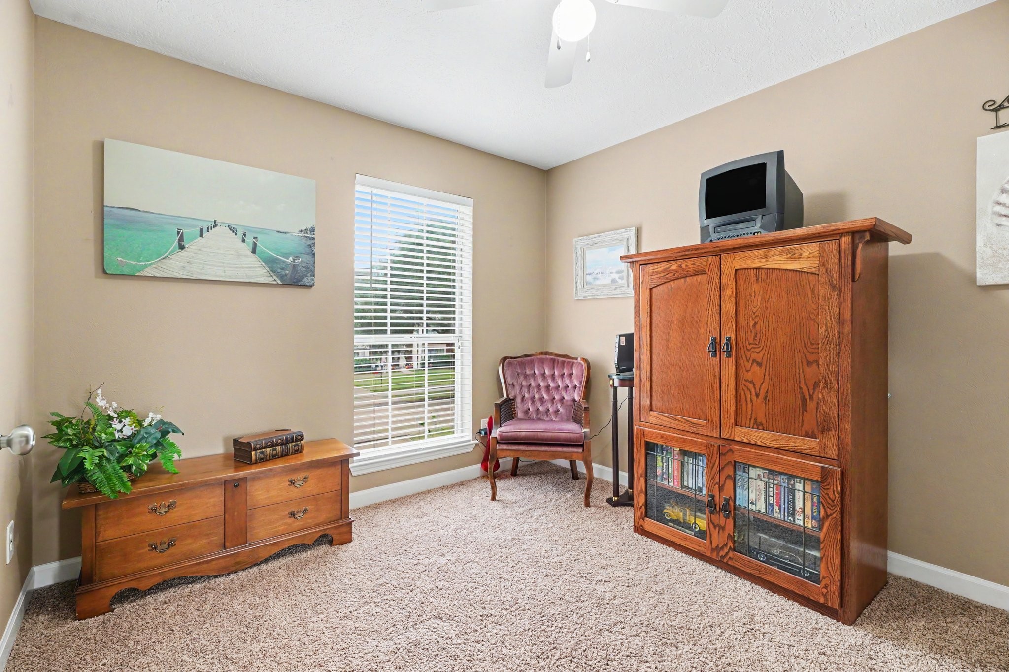 Secondary bedroom upstairs