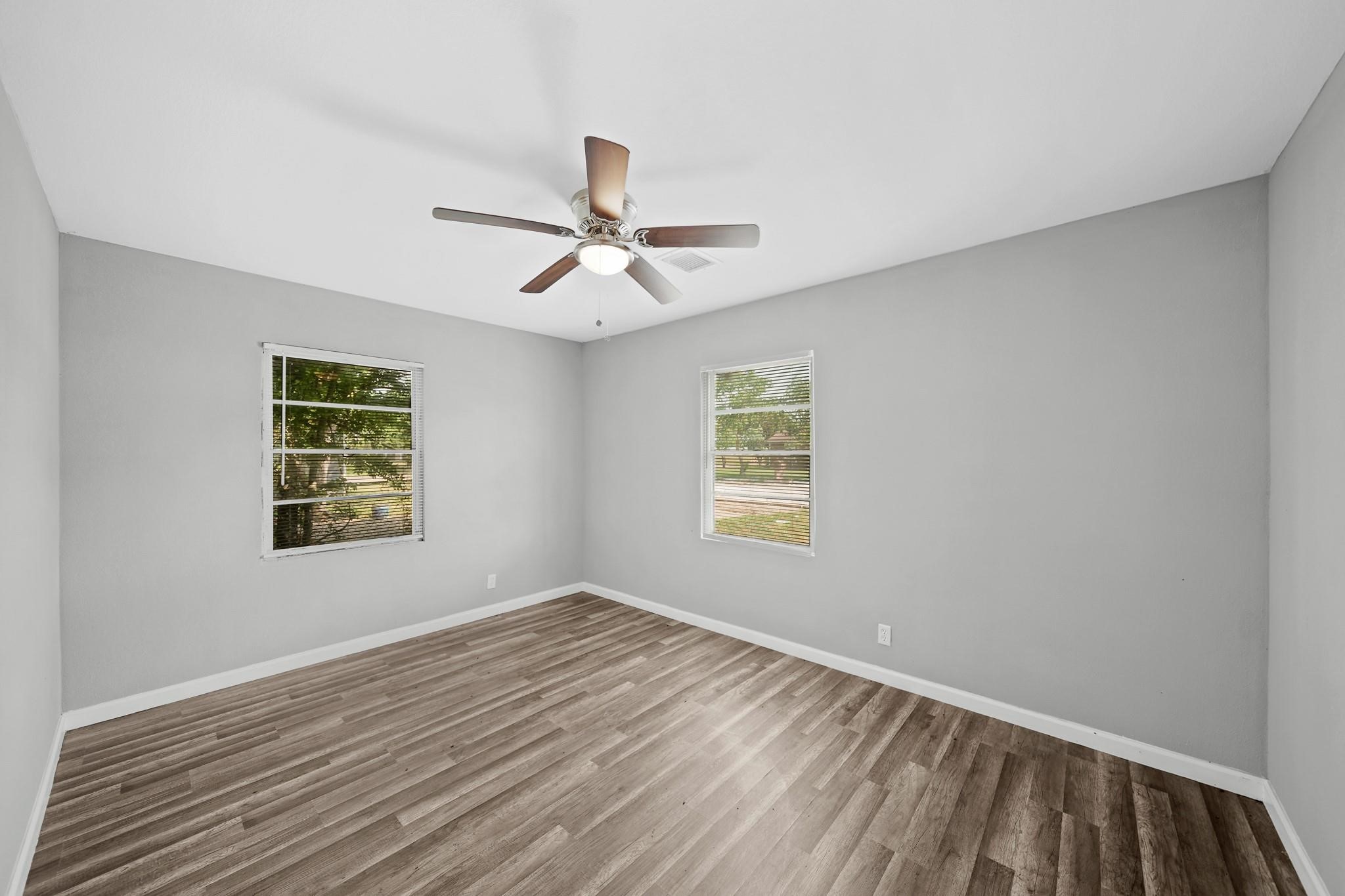 706 W 12th Street, Freeport, TX 77541