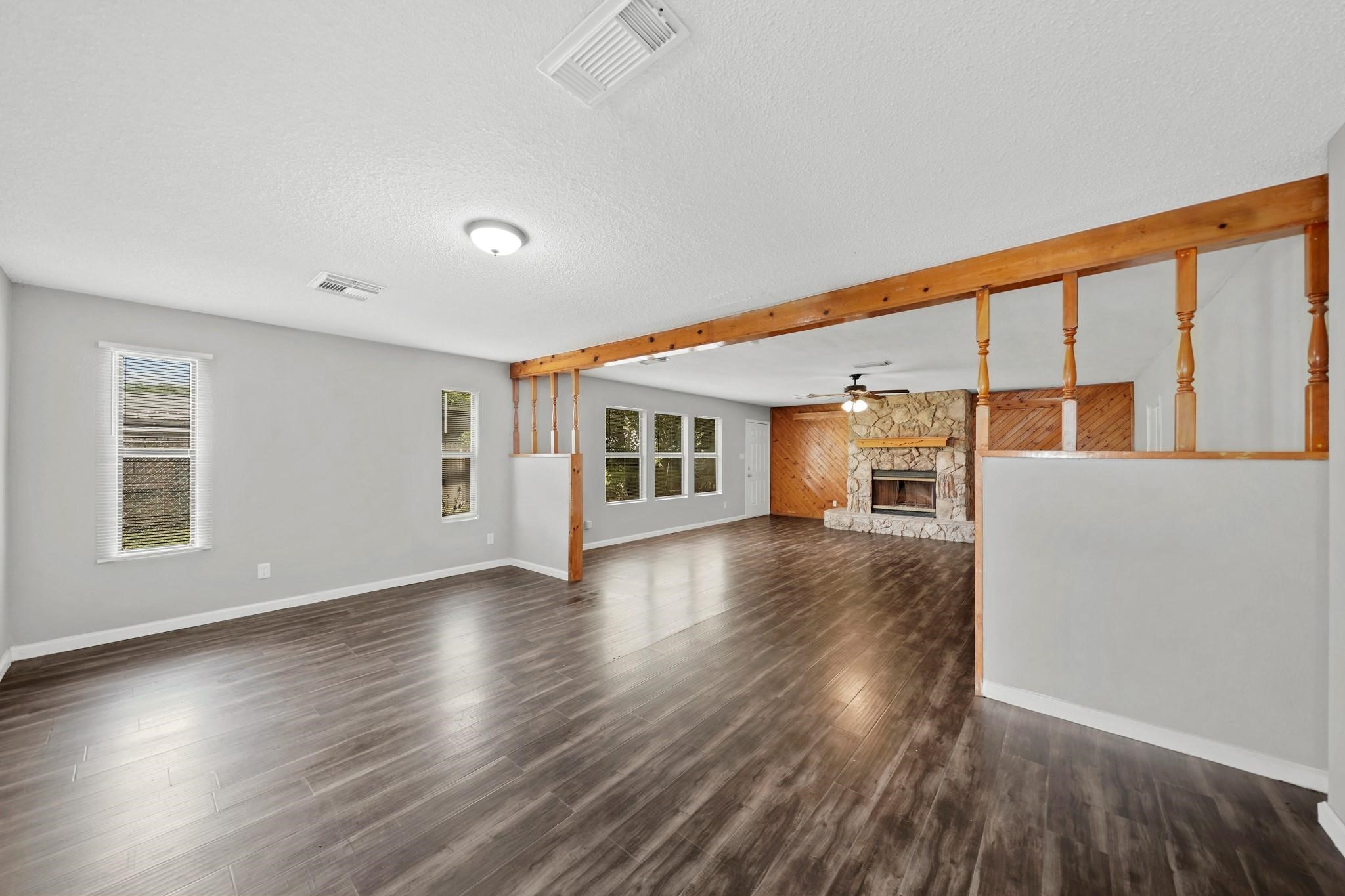 706 W 12th Street, Freeport, TX 77541