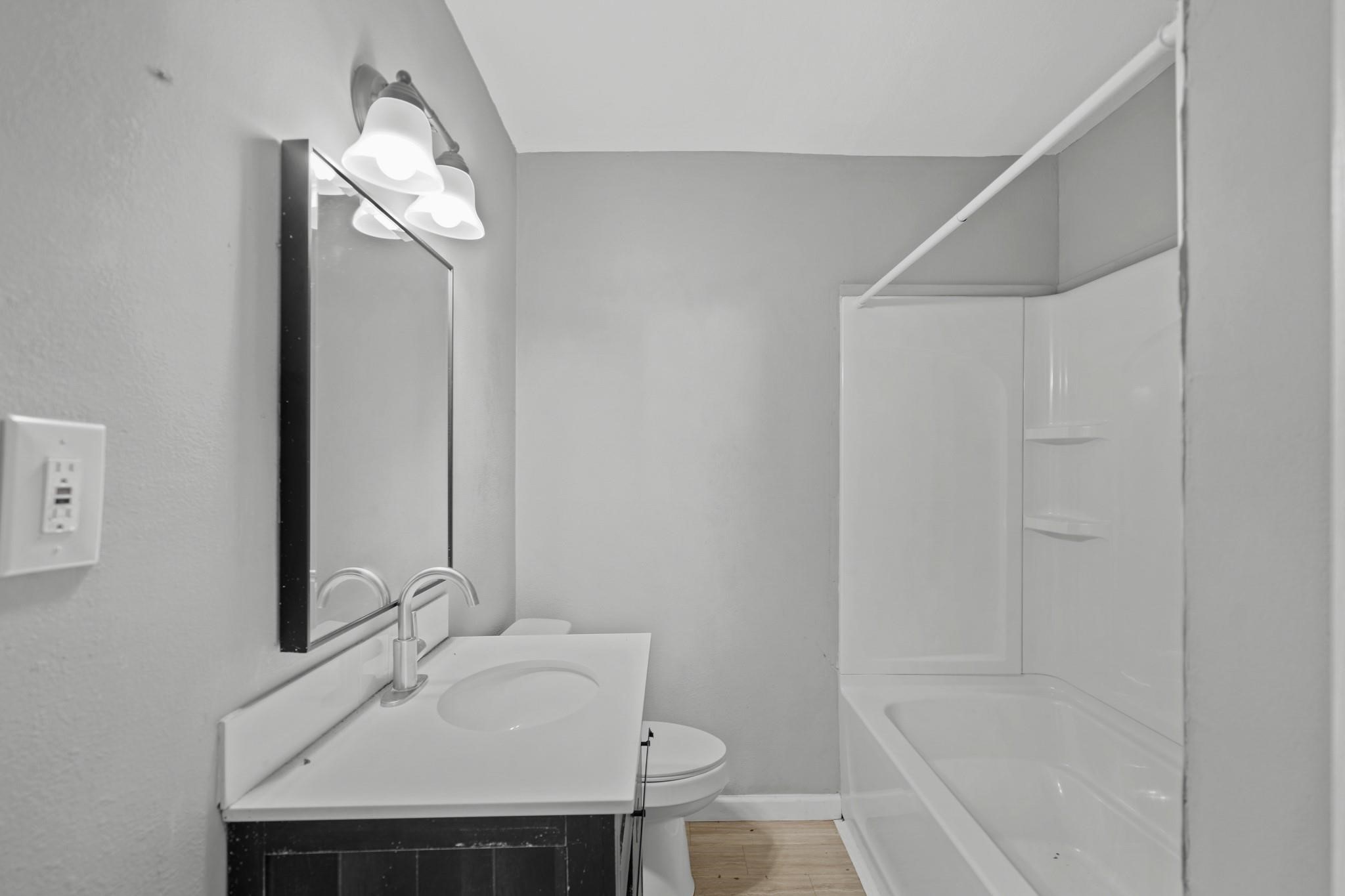 706 W 12th Street, Freeport, TX 77541