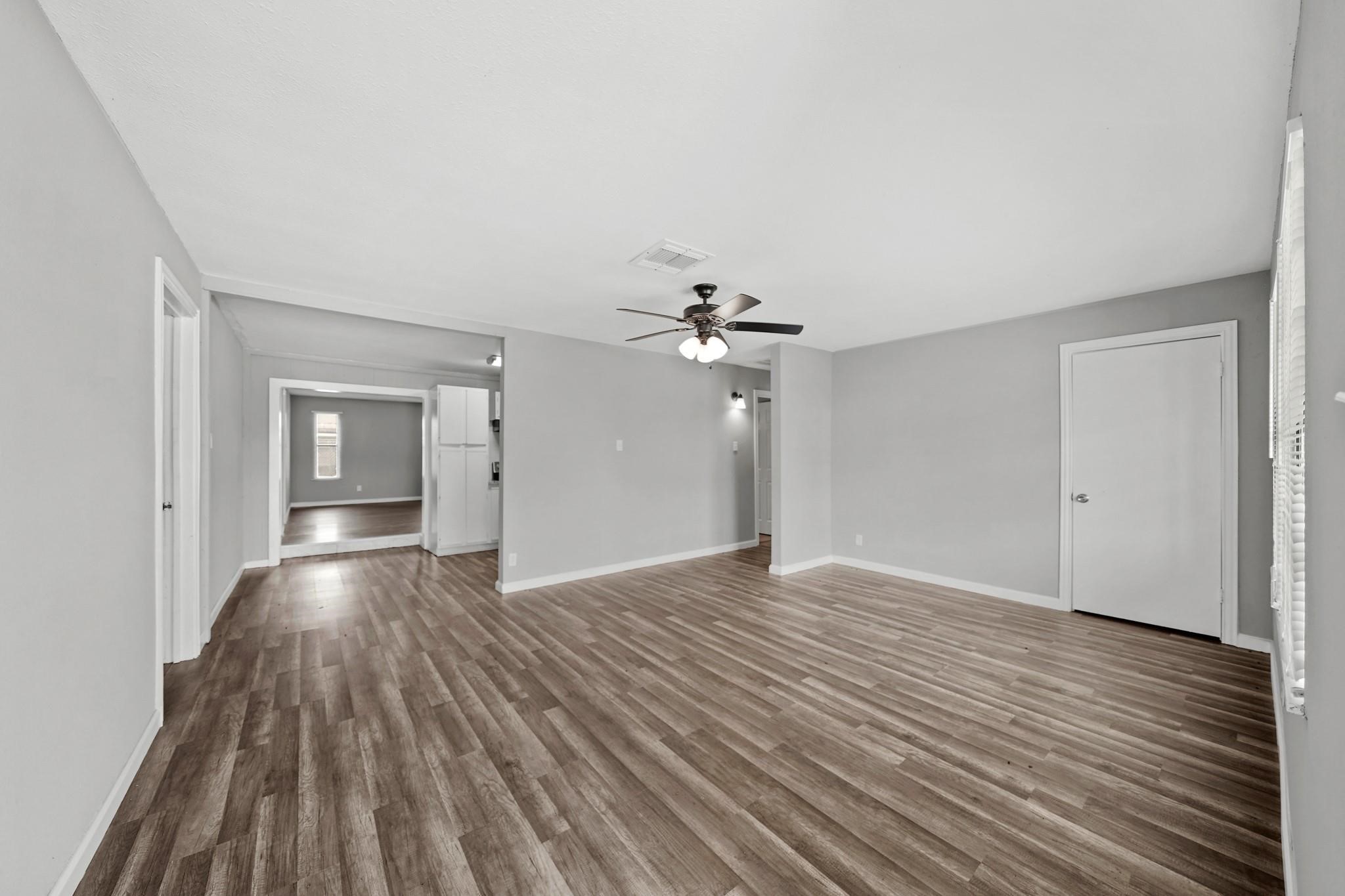 706 W 12th Street, Freeport, TX 77541