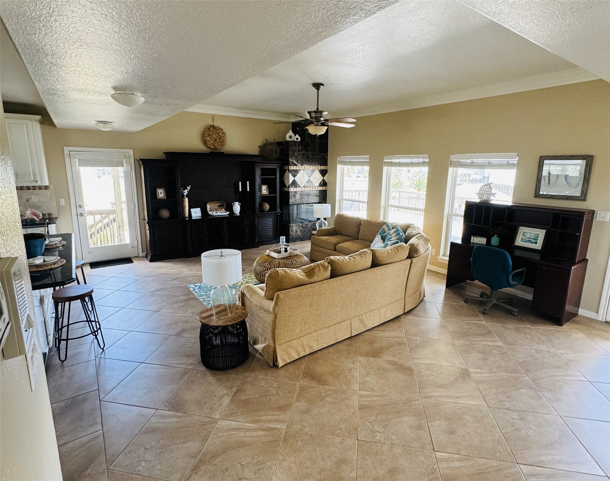 1303 Tiki Drive, Tiki Island, TX 77554