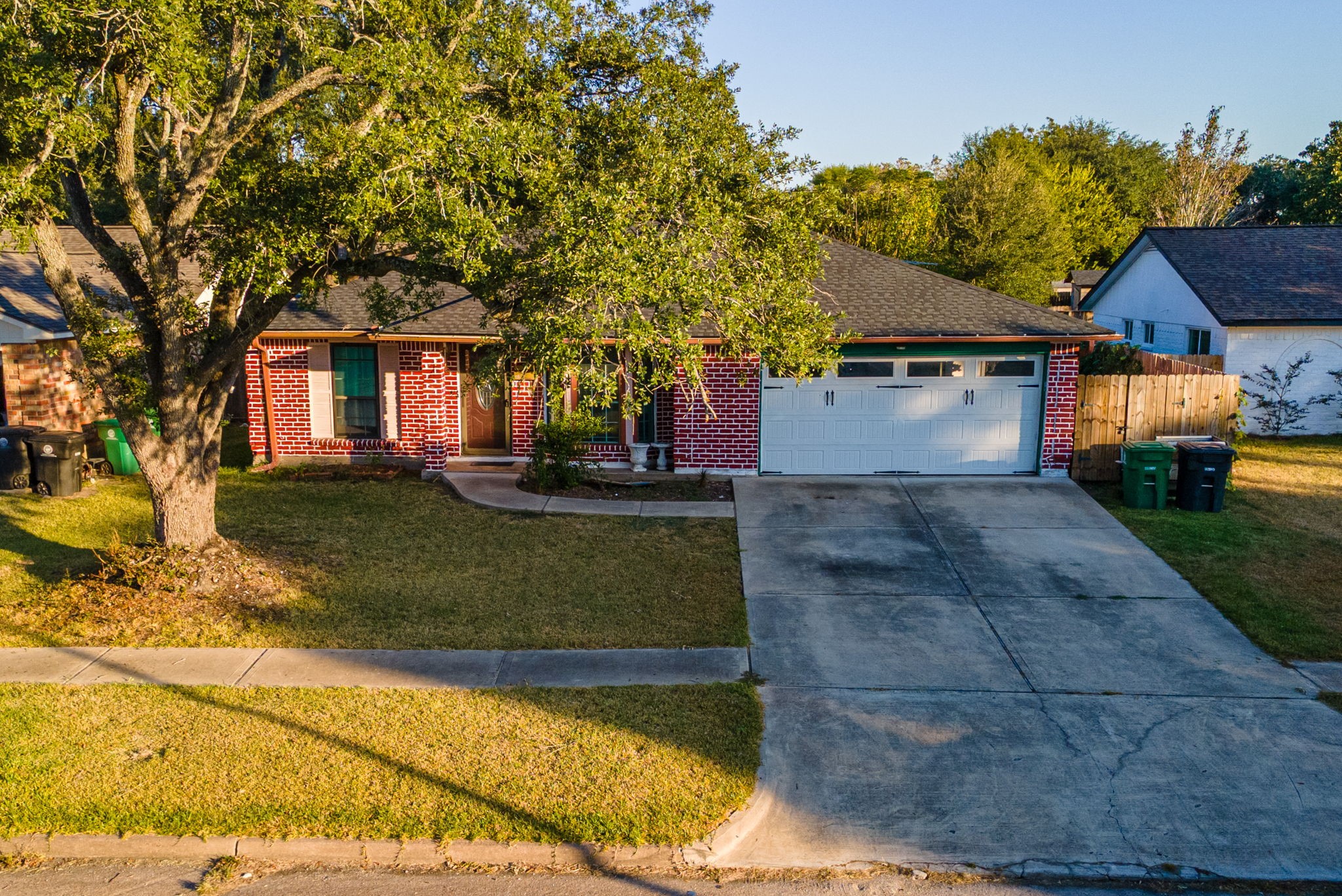 11815 Ryewater Drive, Houston, TX 77089