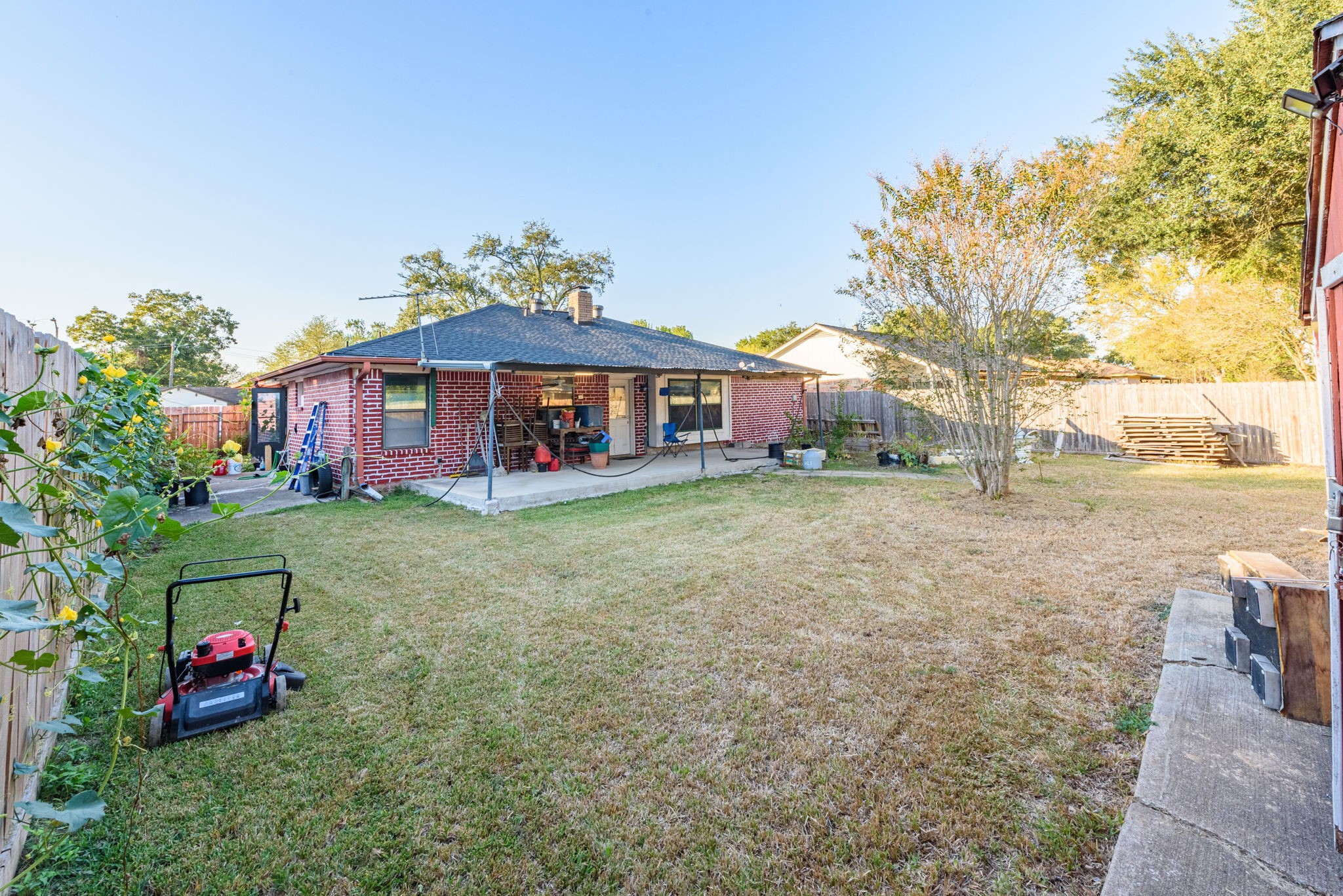 11815 Ryewater Drive, Houston, TX 77089