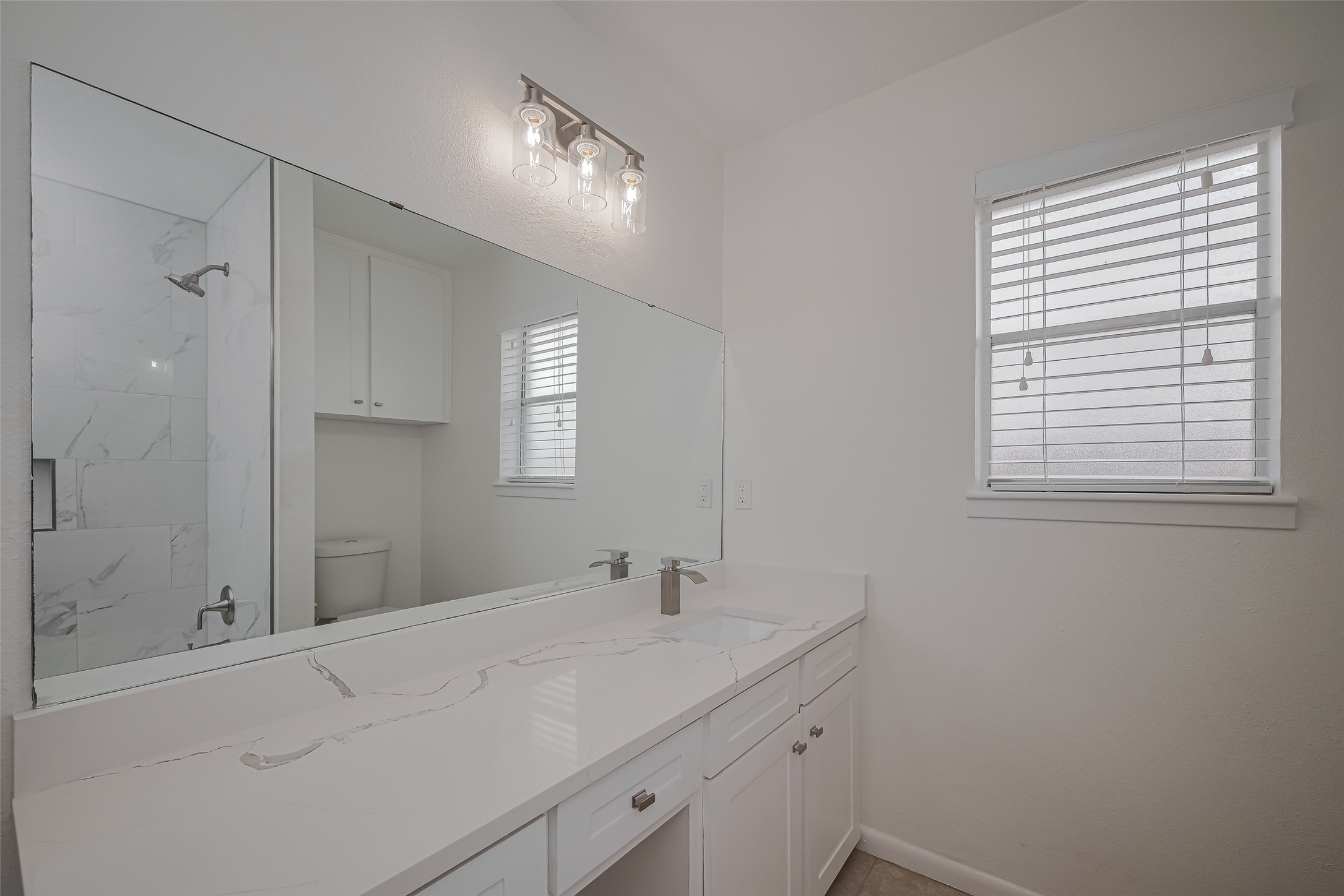 11235 FM 1764, Santa Fe, TX 77510