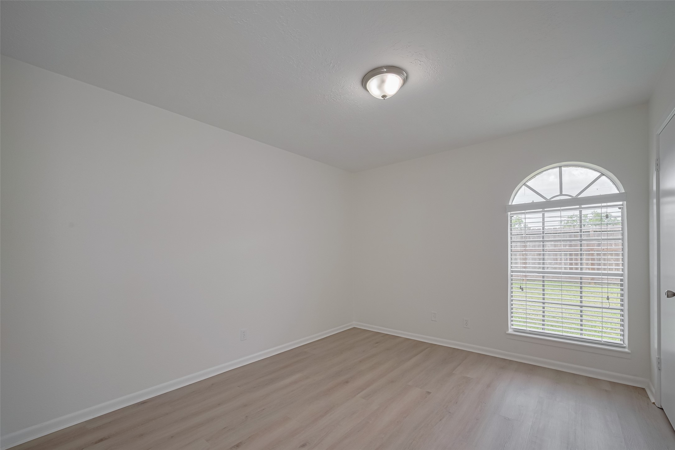 11235 FM 1764, Santa Fe, TX 77510