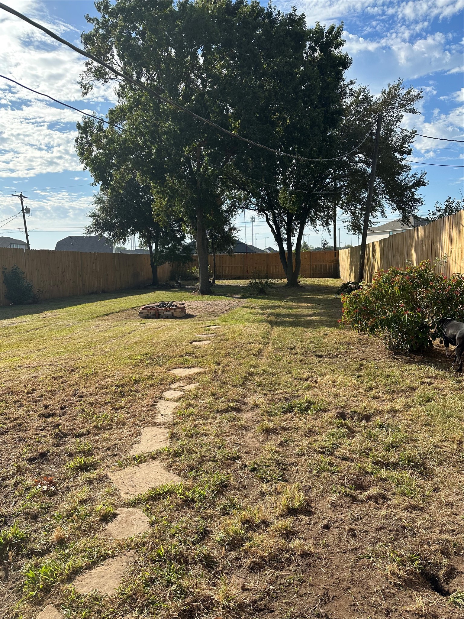 2225 34th Avenue N, Texas City, TX 77590