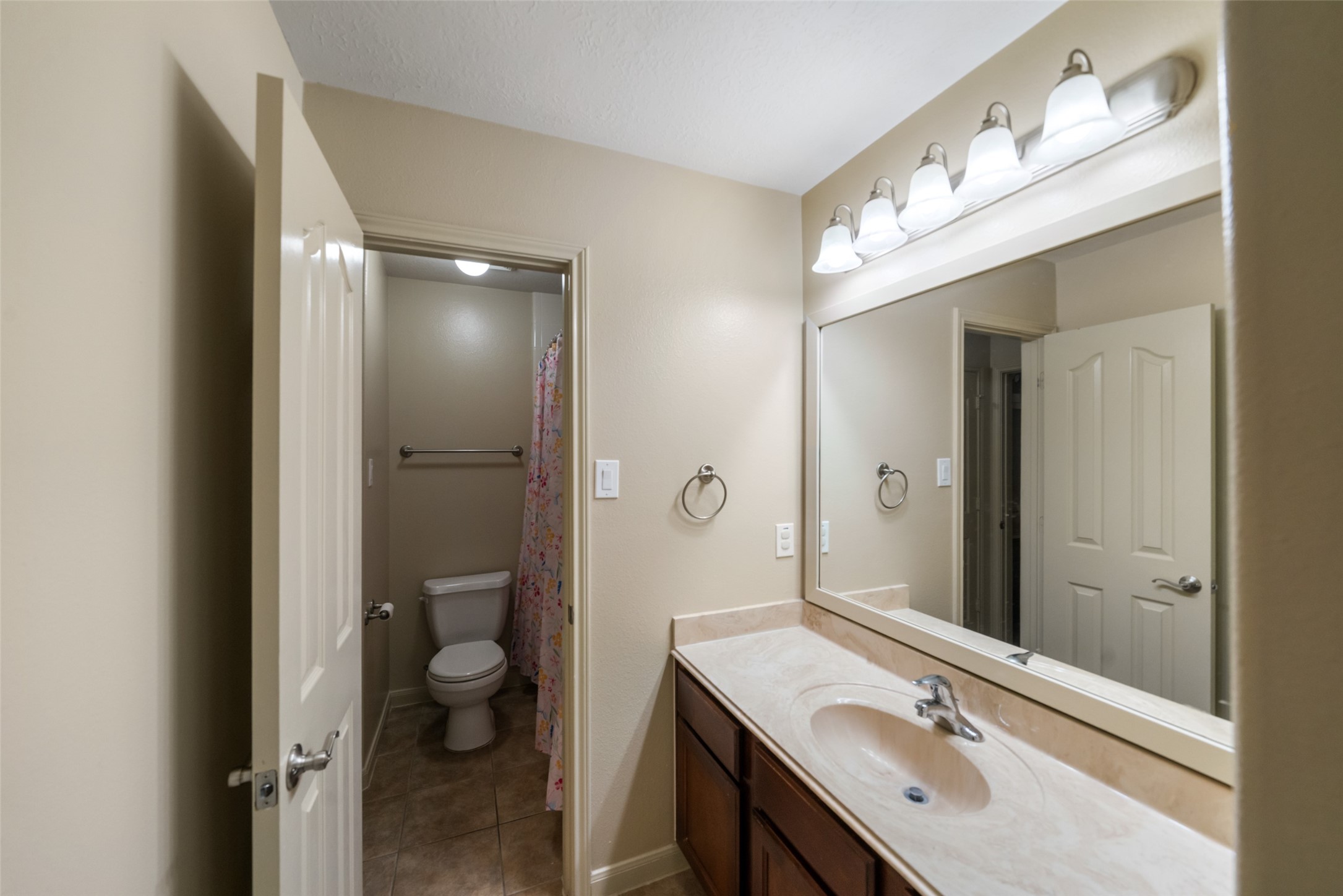 12210 Hallowed Oaks, Magnolia, TX 77354