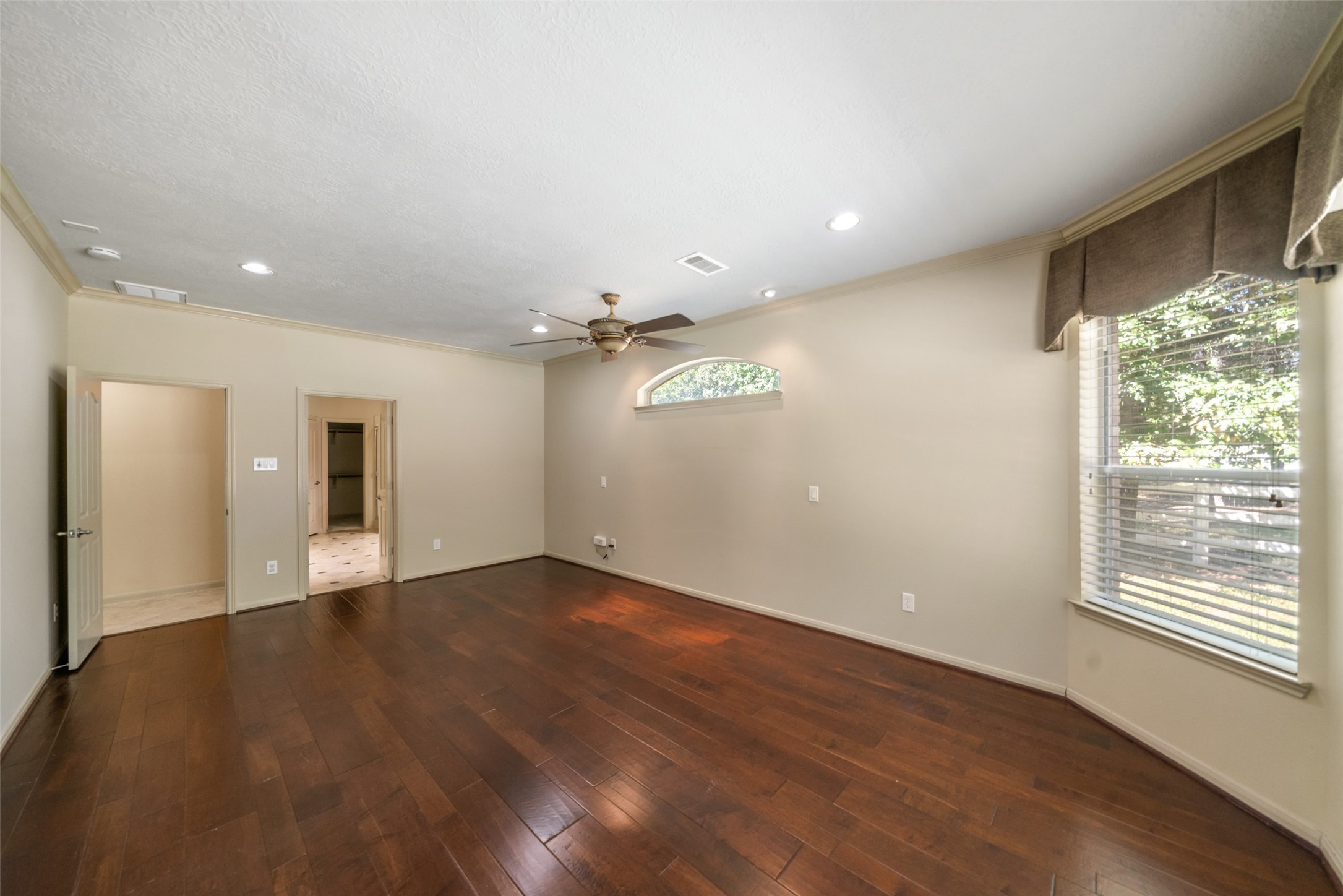 12210 Hallowed Oaks, Magnolia, TX 77354